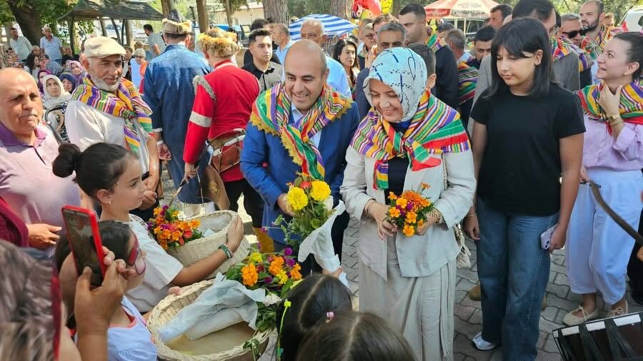 Osmaniye Hasanbeyli’de Türkmen Toyu Ve Çocuk Şenliği Coşkusu3