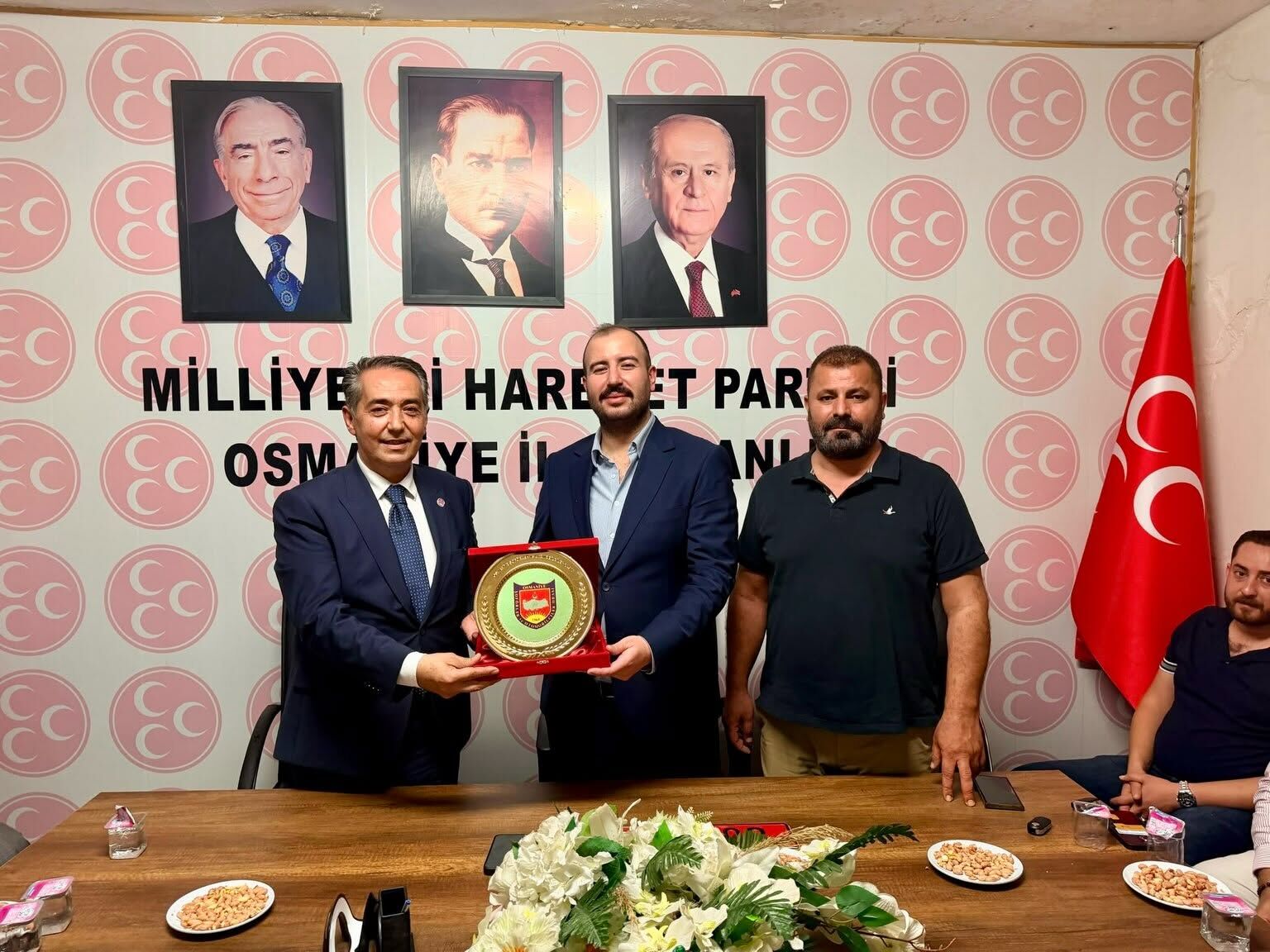 Osmaniye Şoförler Odası’ndan Mhp Merkez İlçe’ye Ziyaret (3)