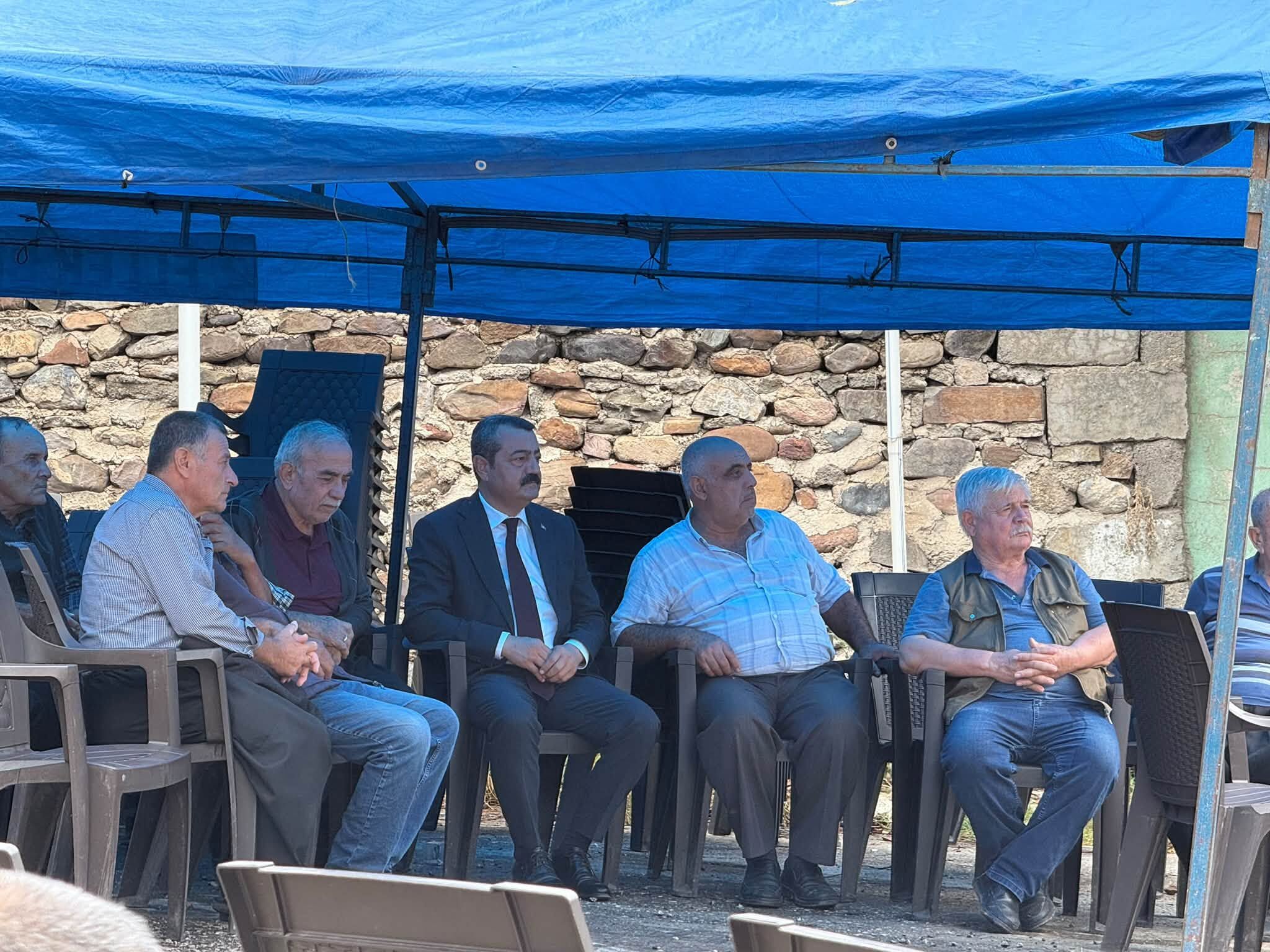 Osmaniye Yarbaşı’da Başkan Aksoy’dan Taziye Ziyareti2