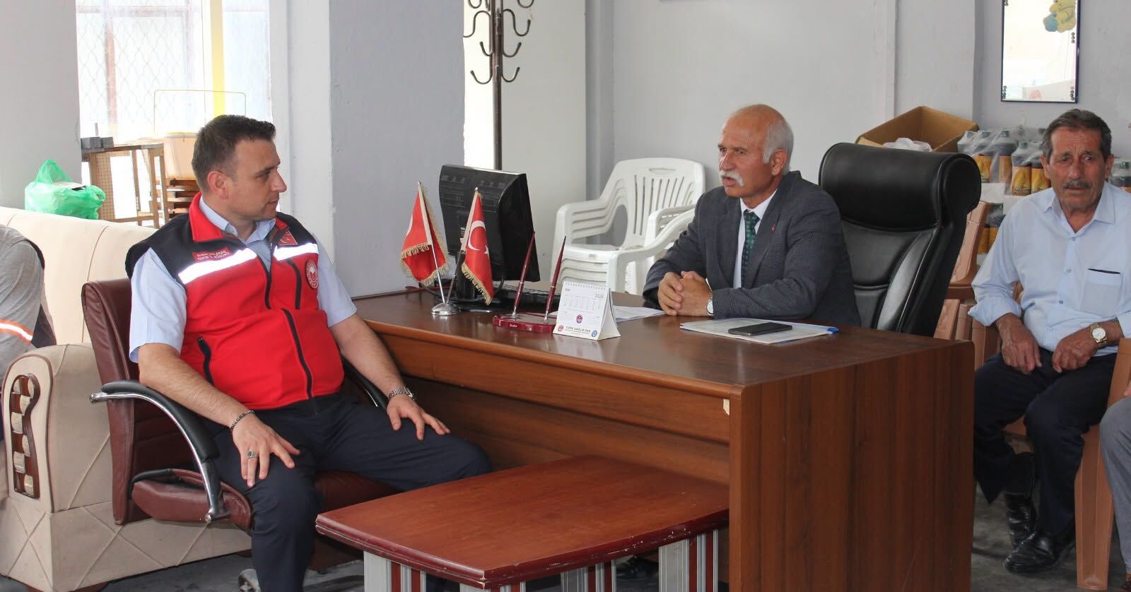 Osmaniye’de Ana Arı Yetiştiricilerine Sertifika Verildi (1)