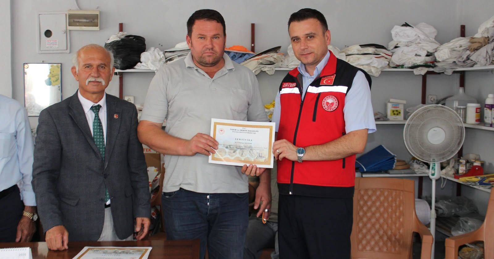 Osmaniye’de Ana Arı Yetiştiricilerine Sertifika Verildi (6)