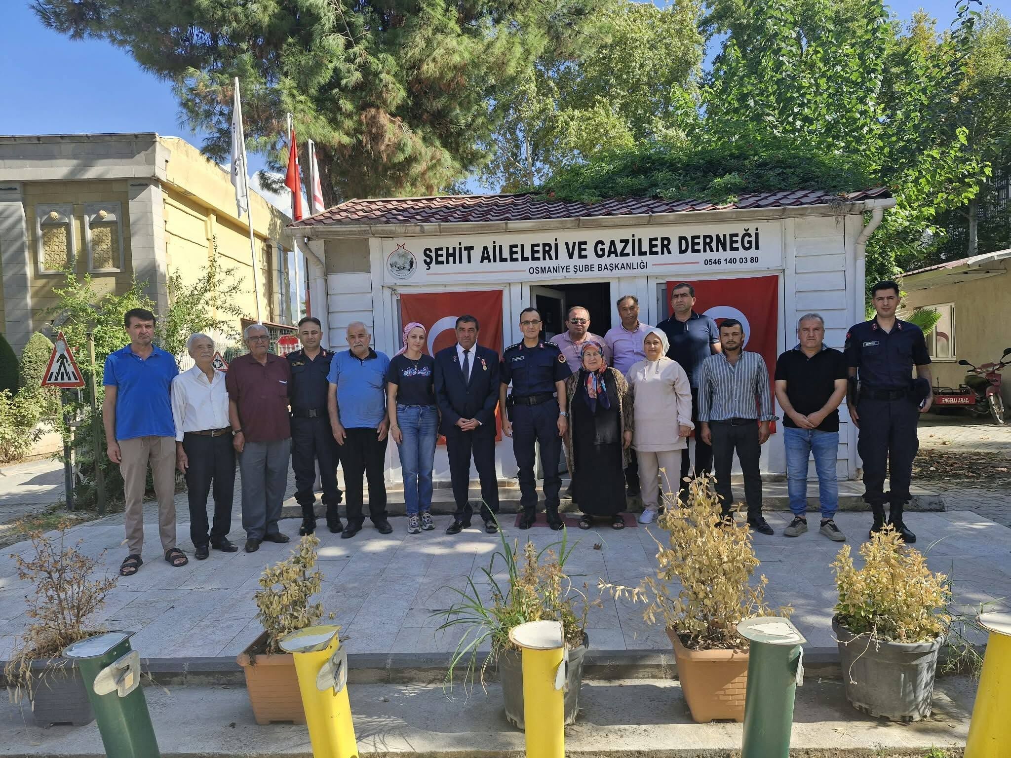 Osmaniye’de Gazilere Ve Şehit Ailelerine Ziyaret (3)