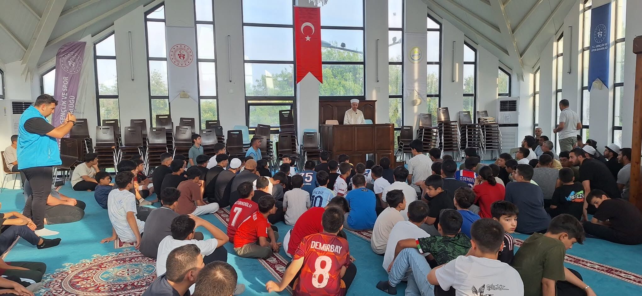 Osmaniye’de Hafızlar Gençlik Kampında Bir Araya Geldi3