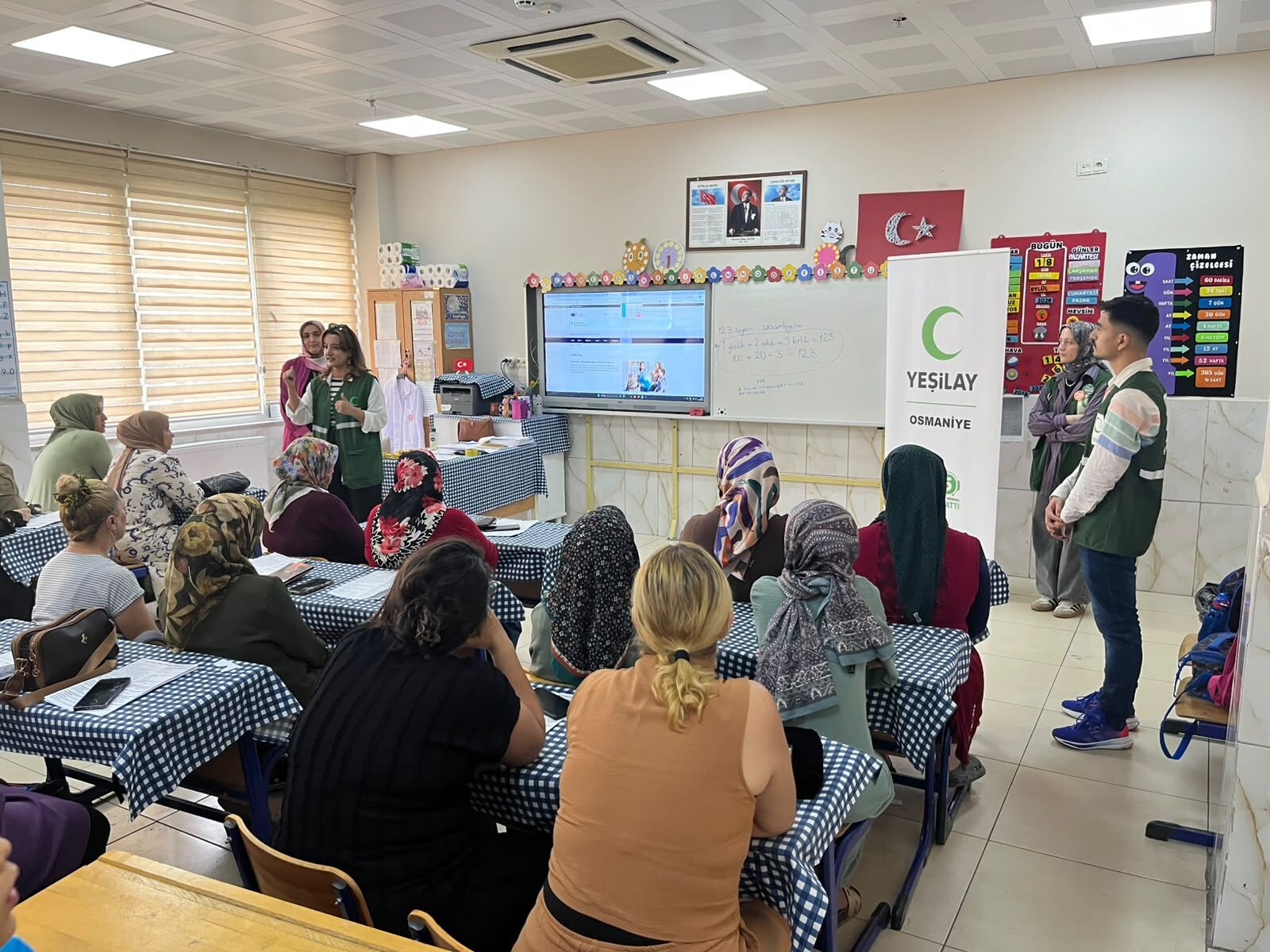 Osmaniye’de Yeşilay’dan Velilere Ekran Kullanımı Eğitimi (3)