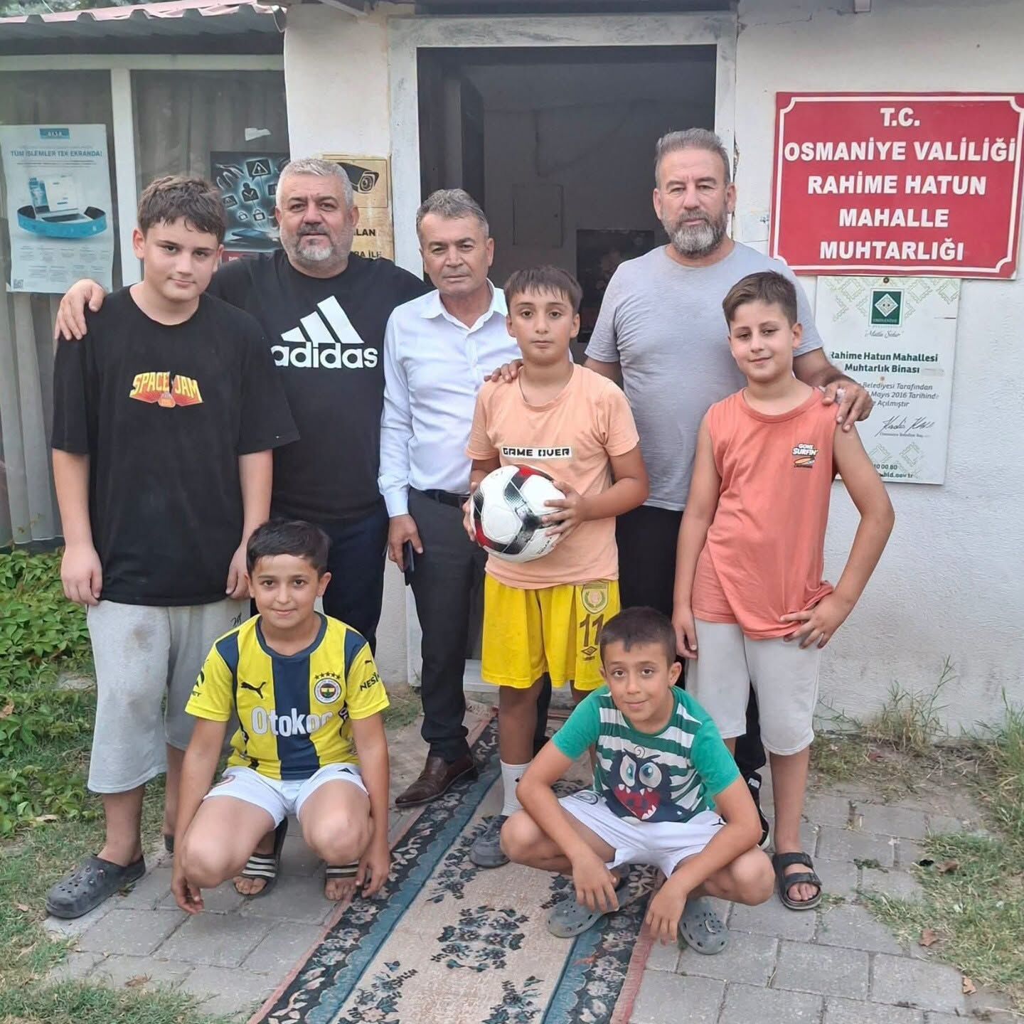 Rahime Hatun Mahallesi’nde Çocuklara Futbol Topu Sevinci