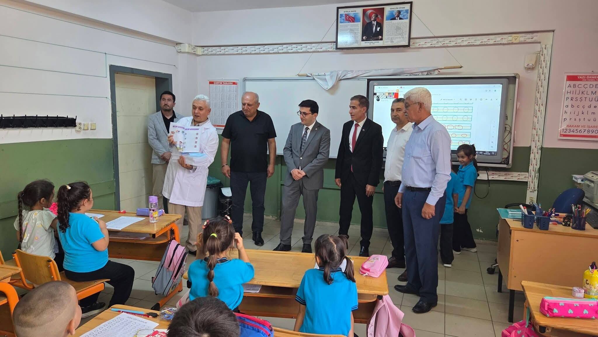 Sumbas’ta Yeni Eğitim Yılı Öncesi Okullara Yakın Takip (1)