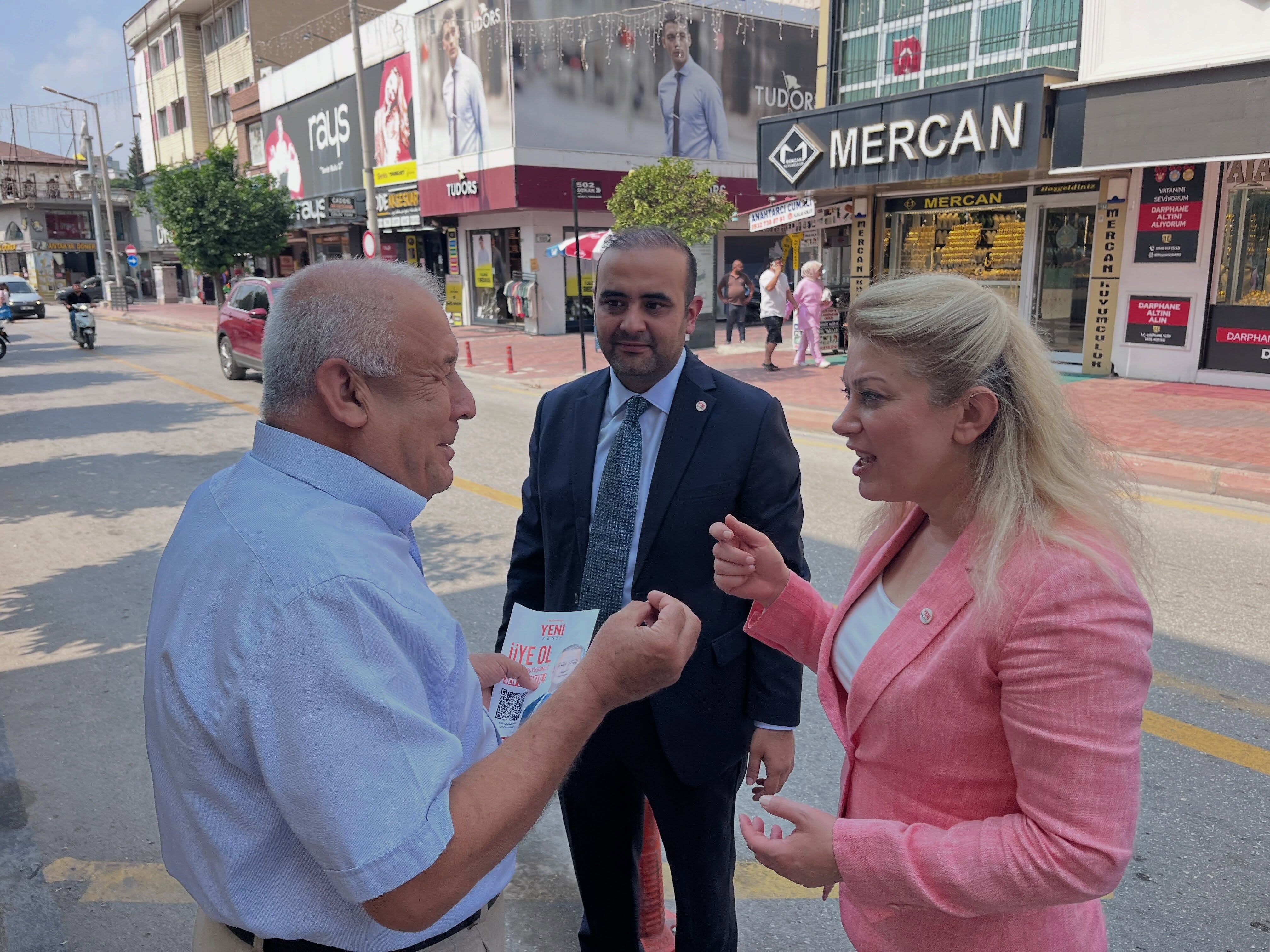 Yeni̇ Parti Osmaniye’de Üye Kayıt Standı Açtı (3)