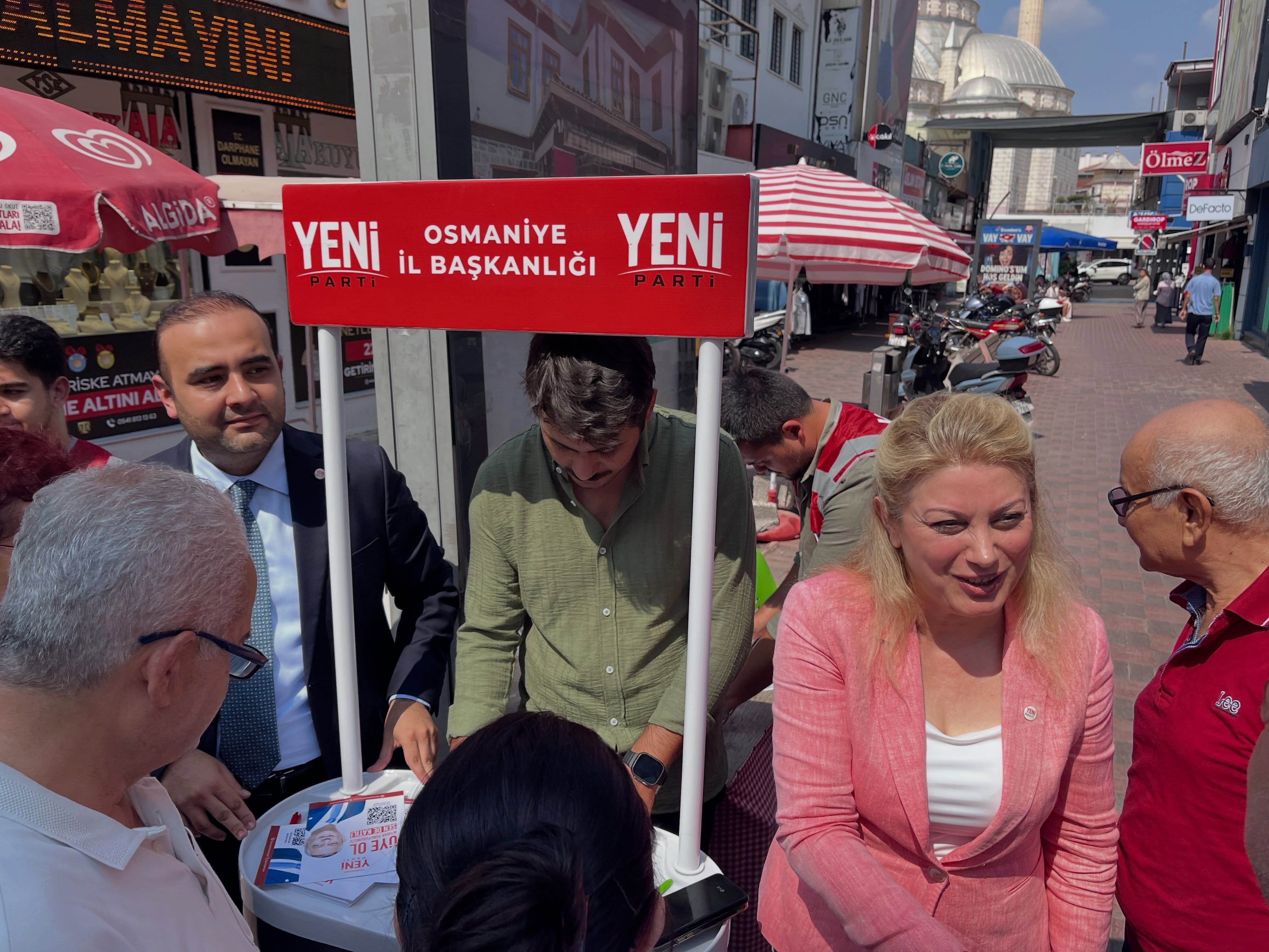 Yeni̇ Parti Osmaniye’de Üye Kayıt Standı Açtı (6)