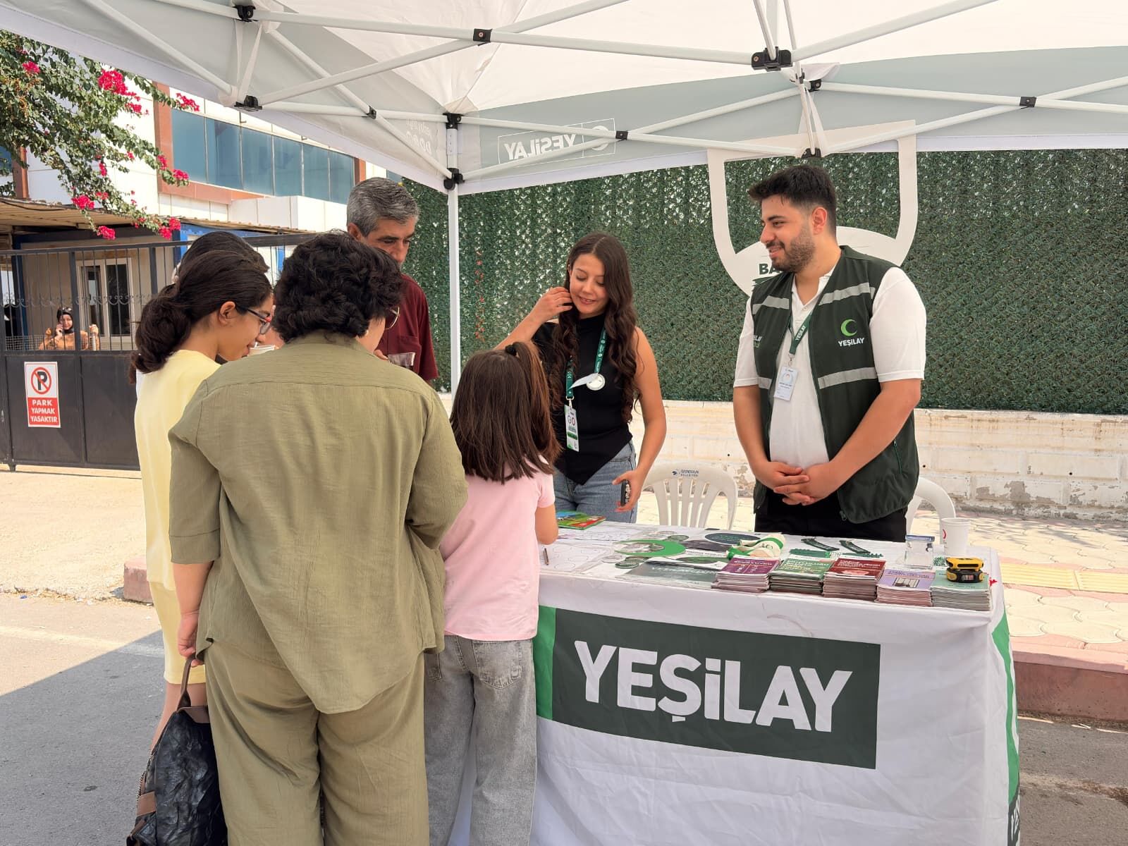 Yeşilay Hatay Şubesi öğrenciler ve ailelerini bilgilendirdi