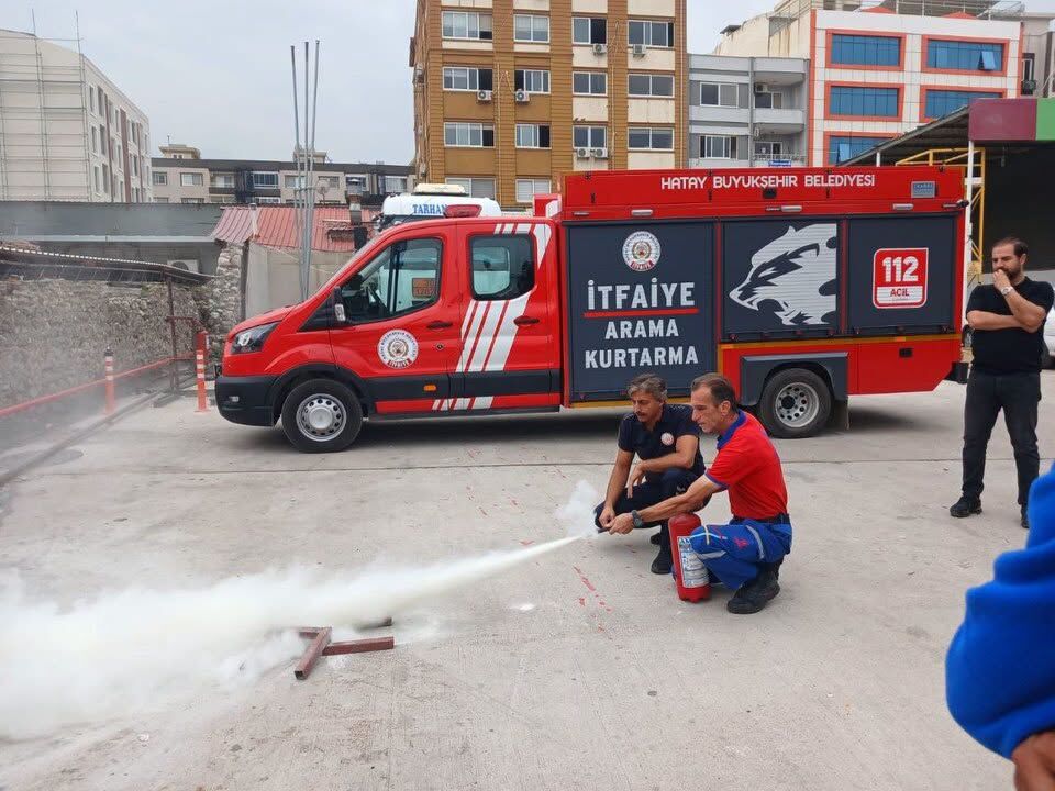 İskenderun’da Petrol Personeline Yangın Eğitimi Verildi