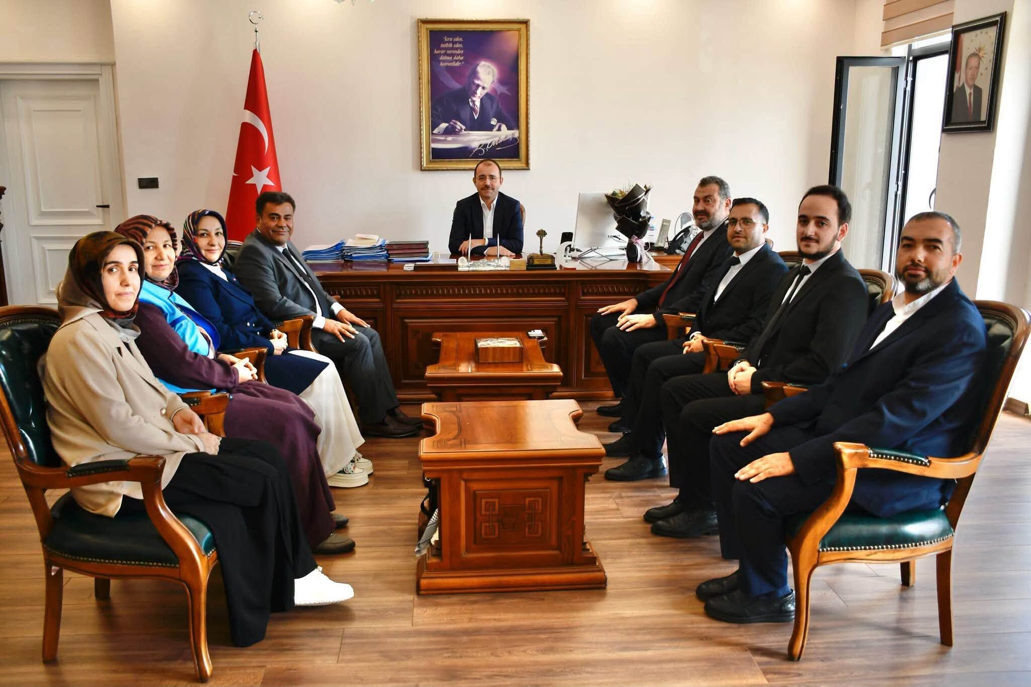 Kadirli Müftüsü Yakup Etik’ten Kaymakam Dolu’ya Ziyaret-1