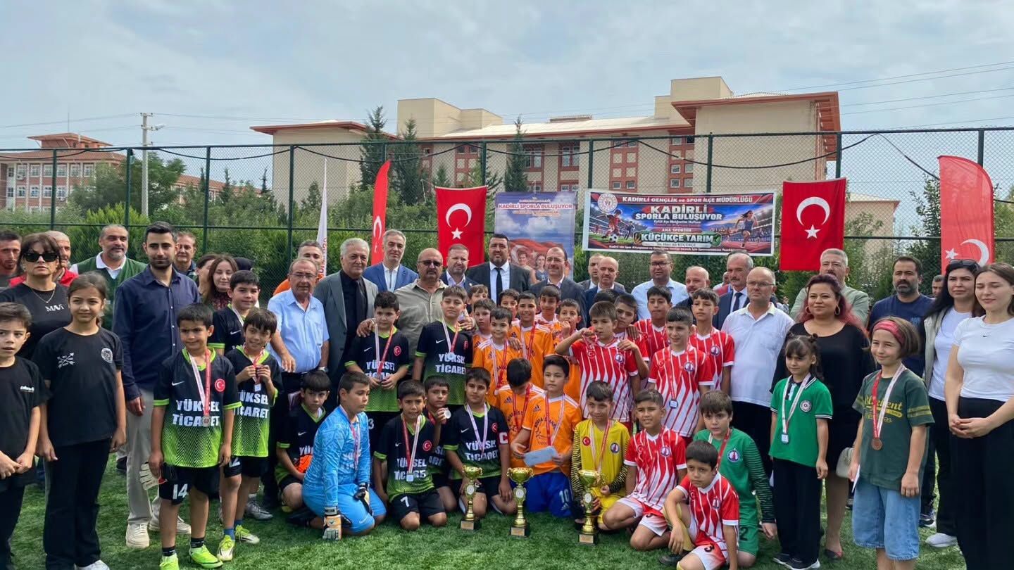 Kadirli’de Futbol Turnuvasının Şampiyonu Borsa İstanbul