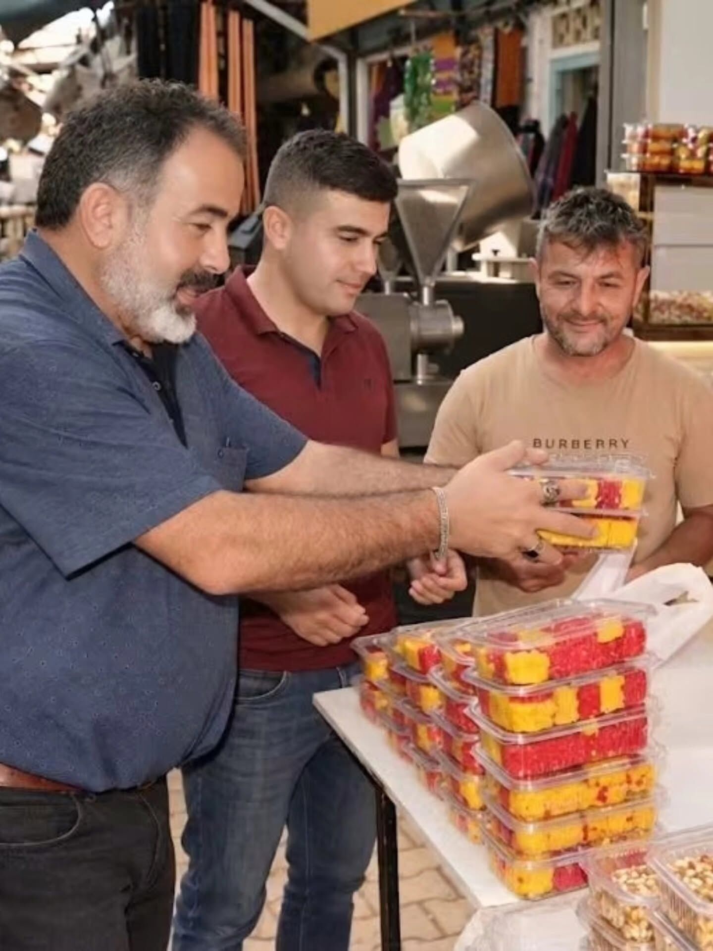 Antakya’da Hıristilloz Zeytin Sezonuyla Tezgâhlarda