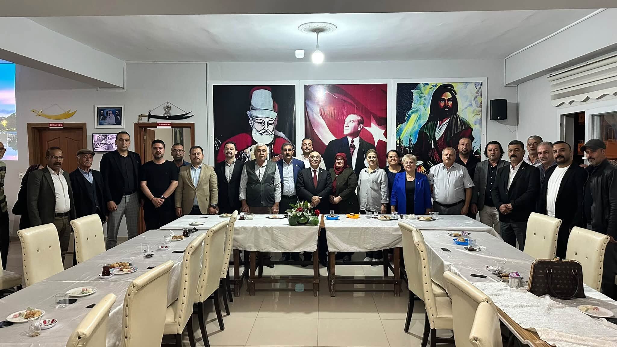 Osmaniye’de MHP İl Başkanı Çomu Muhtarlarla Buluştu