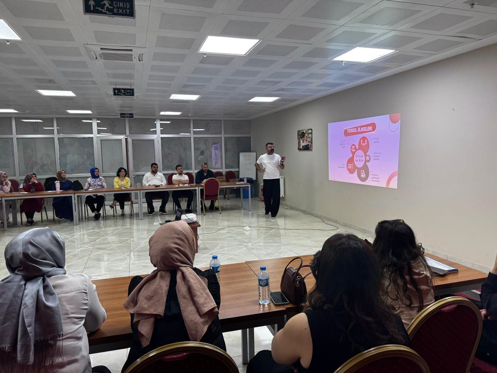 Osmaniye’de Çocuk Koruma Eğitimi Düzenlendi