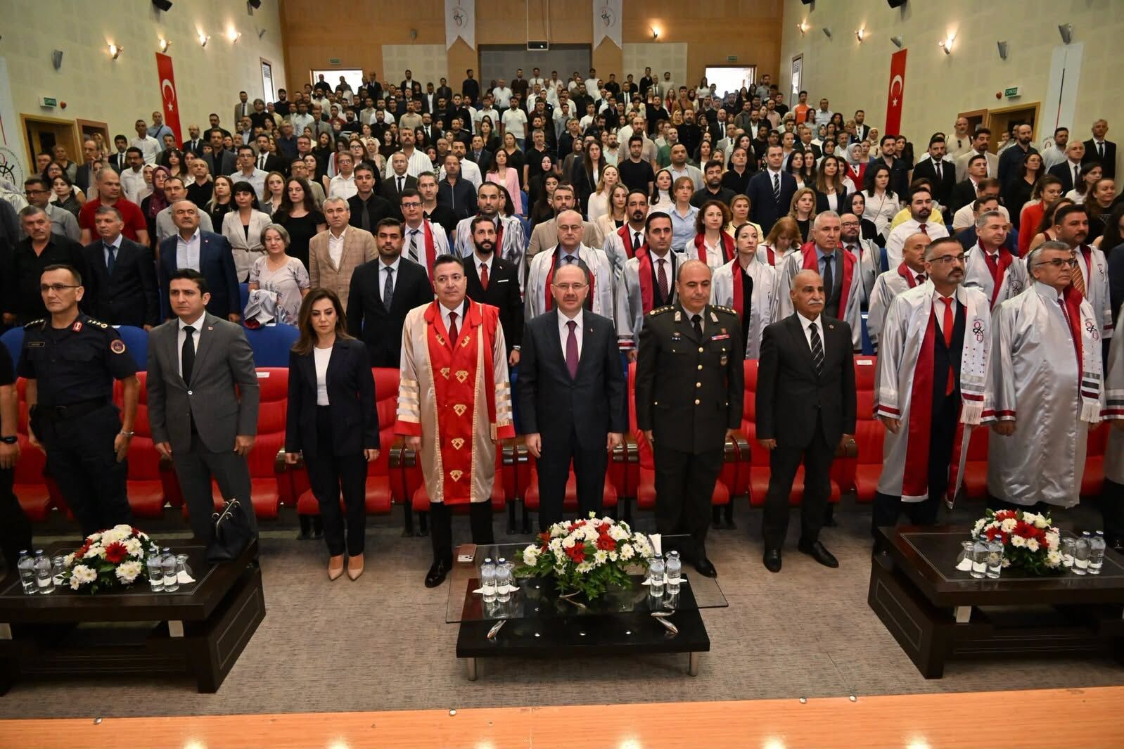 Osmaniye Valisi Serdengeçti Akademik Törene Katıldı
