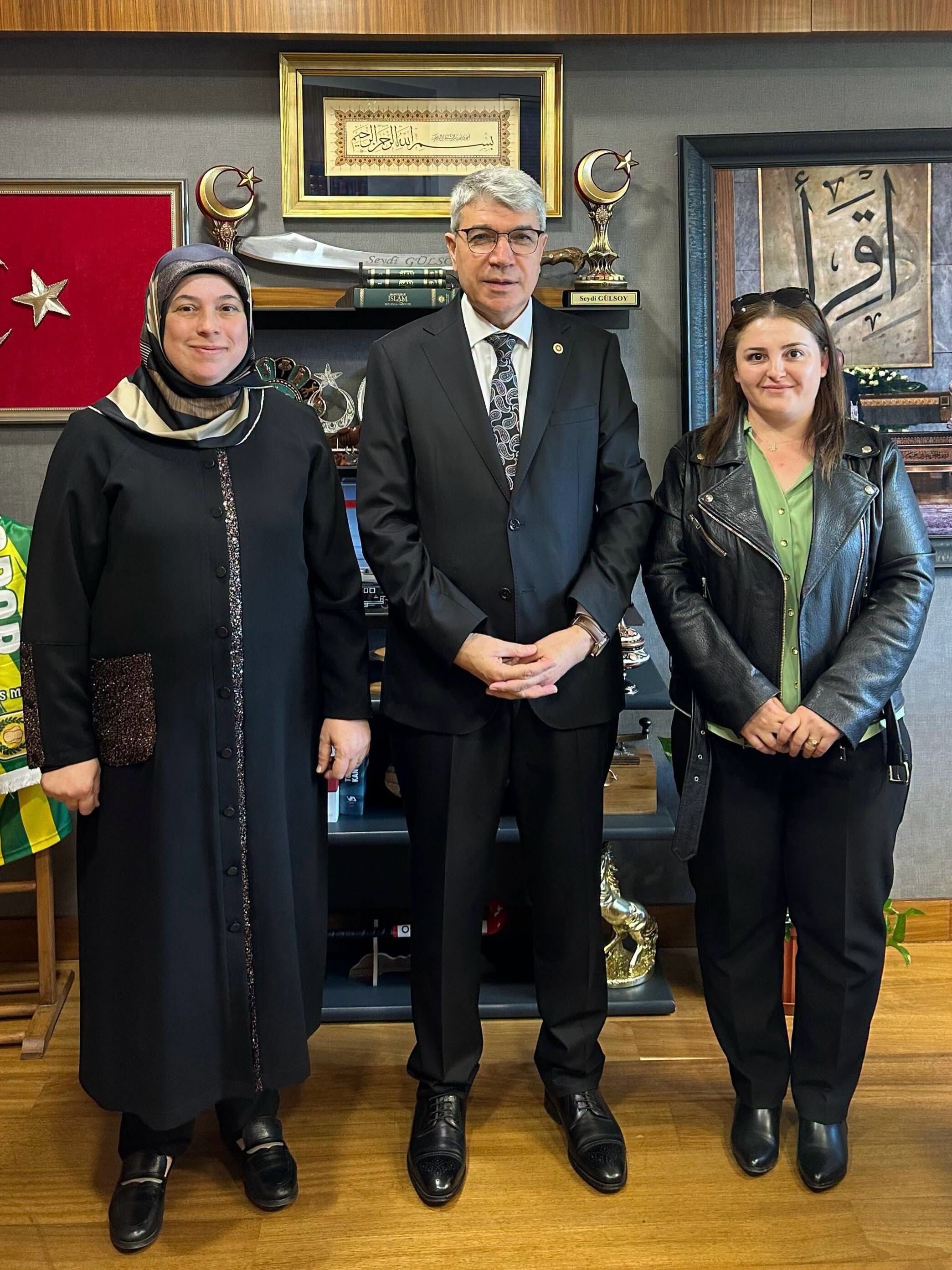 Osmaniye Milletvekili Gülsoy TBMM’de Hemşehrilerini Ağırladı