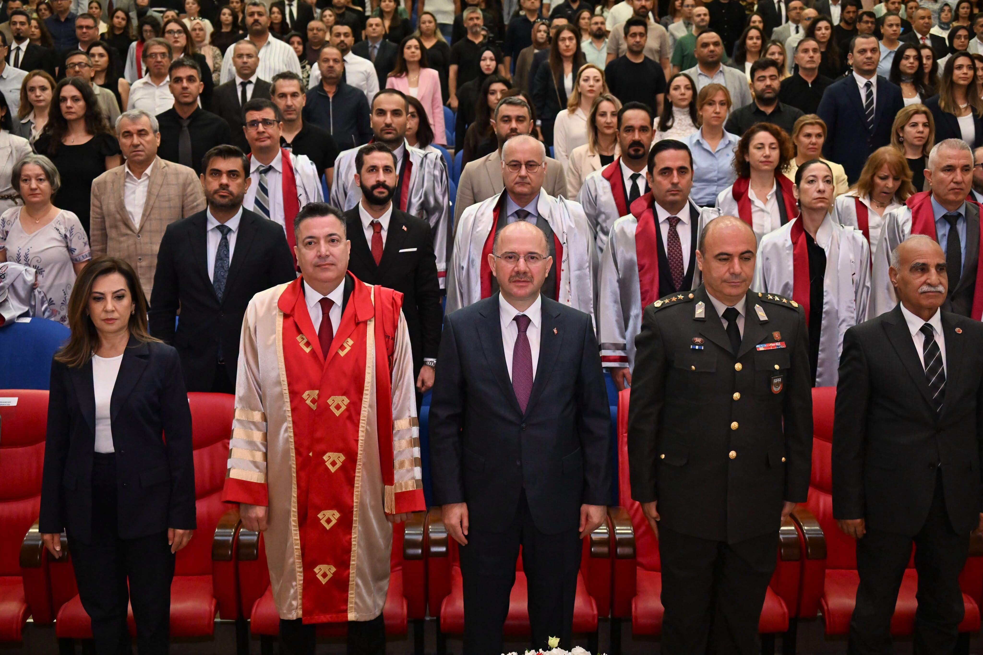 Osmaniye Valisi Serdengeçti Akademik Törene Katıldı-1