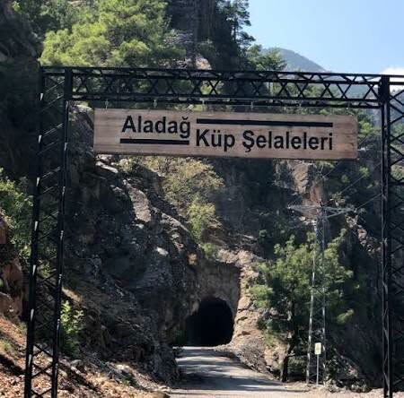 Adana’nın Saklı Cenneti Küp Şelaleleri Büyülüyor