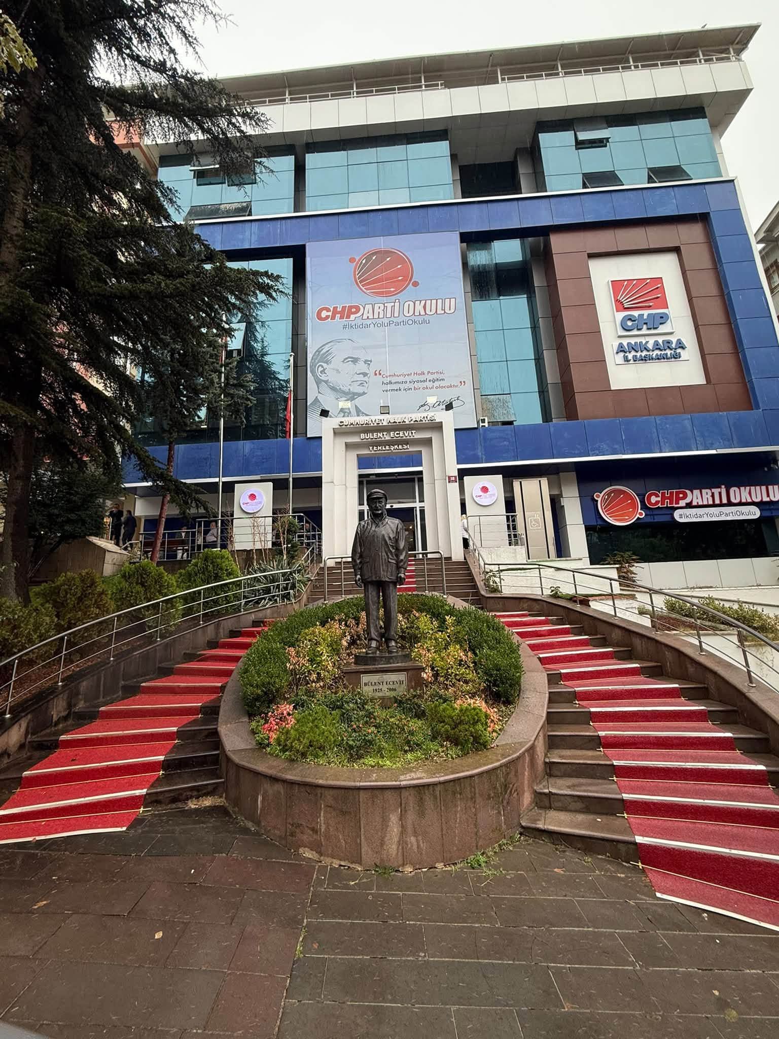 Chp Osmaniye'den Parti Okuluna İki Yönetici Katıldı (4)