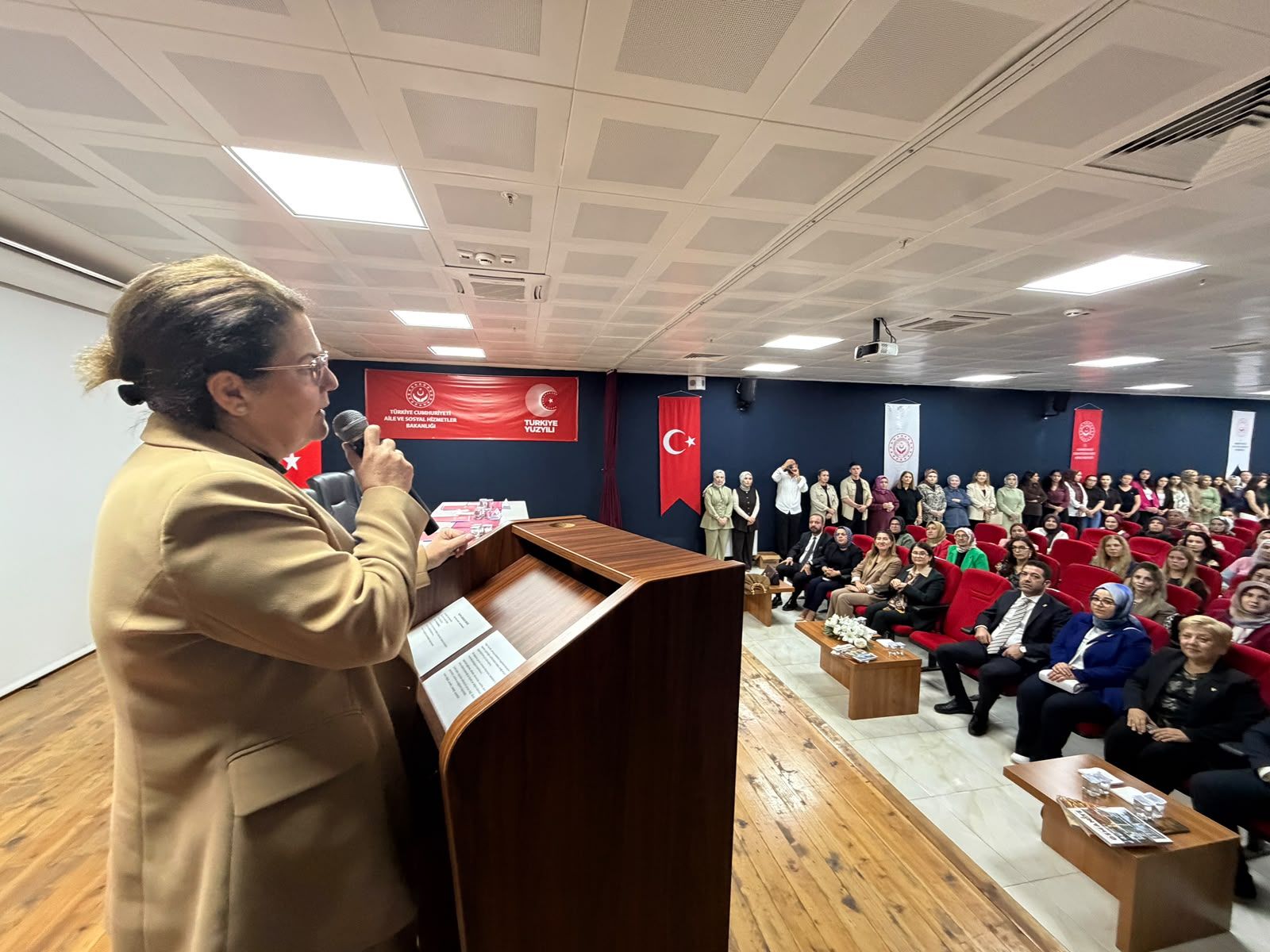 Derya Yanık Kadın Kadının Kurdu Değil Yurdu Olmalı5