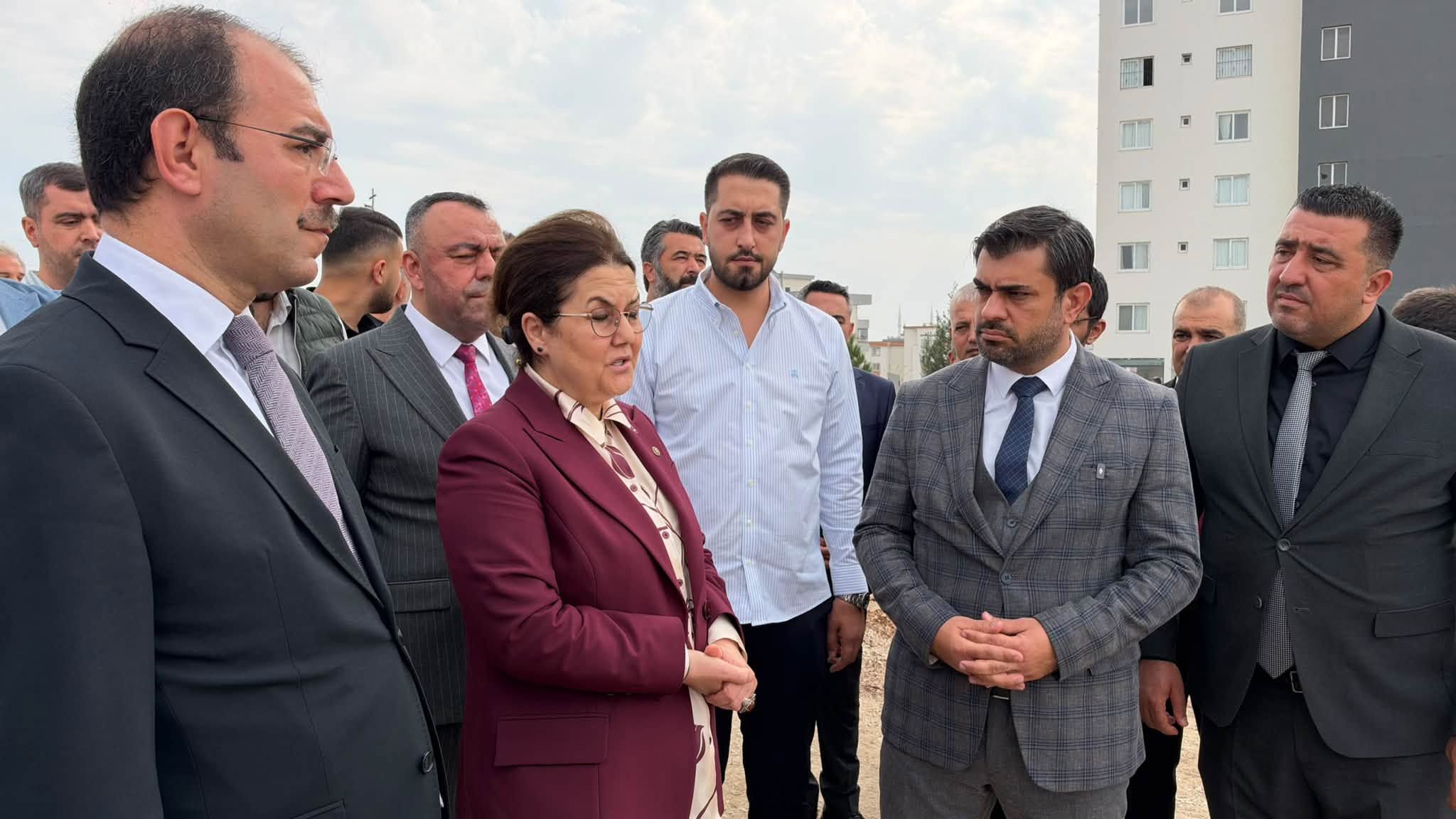 Derya Yanık Kadirli'de 500 Kişilik Yurdu İnceledi5