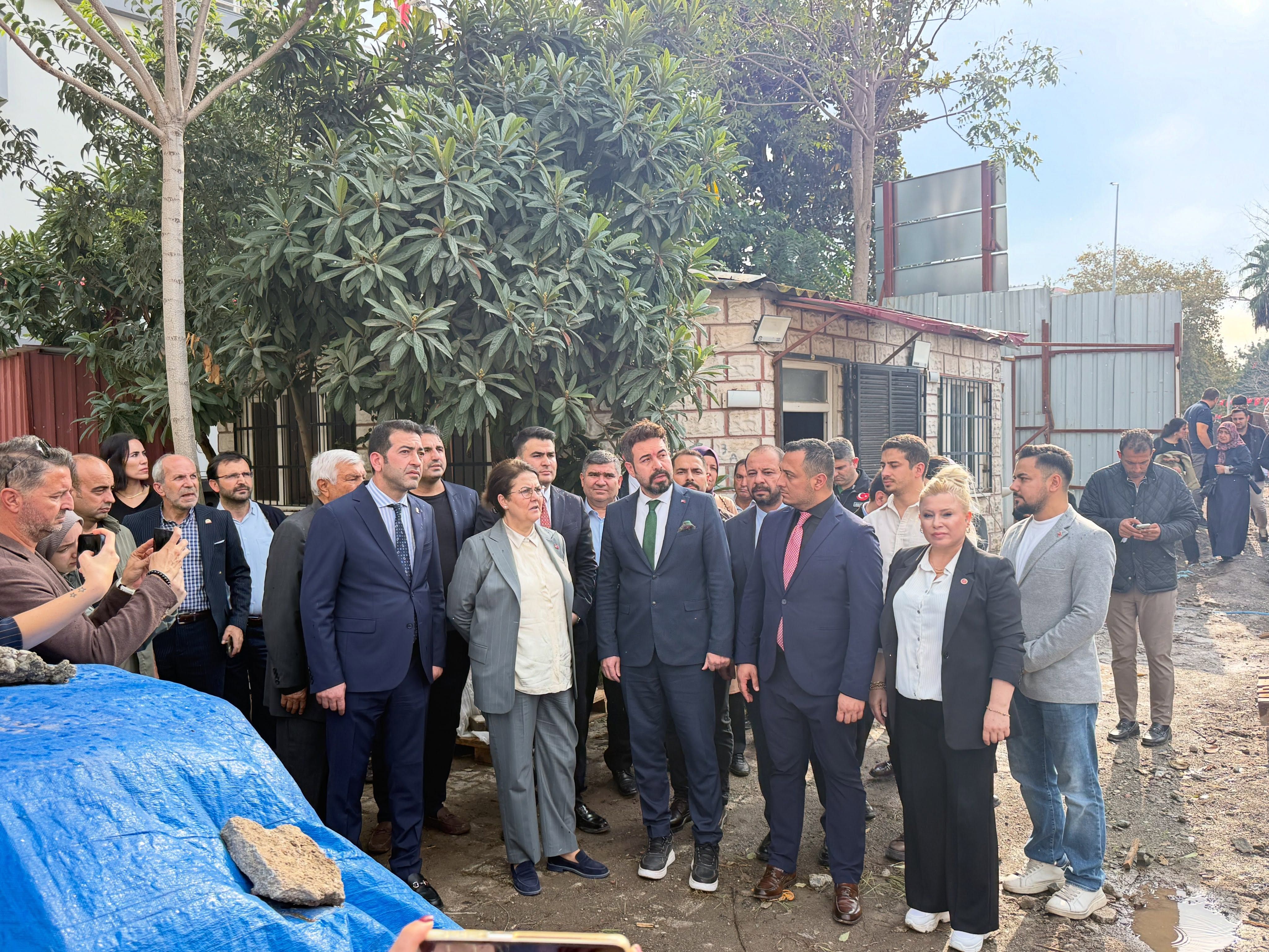 Derya Yanık Osmaniye Kütüphane Projesini İnceledi3