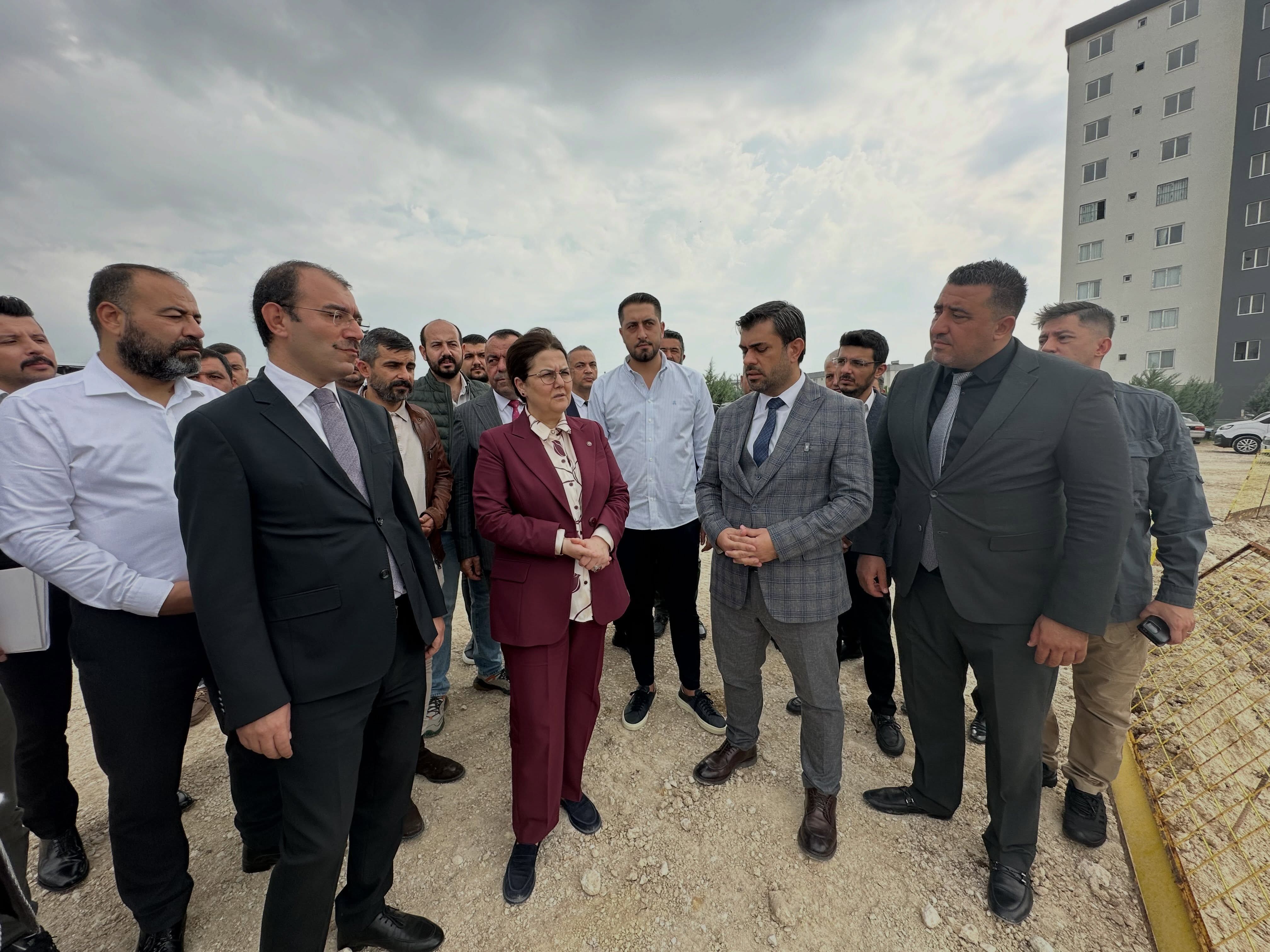 Derya Yanık'tan Kadirli'deki 500 Kişilik Yurda Yakın Takip2