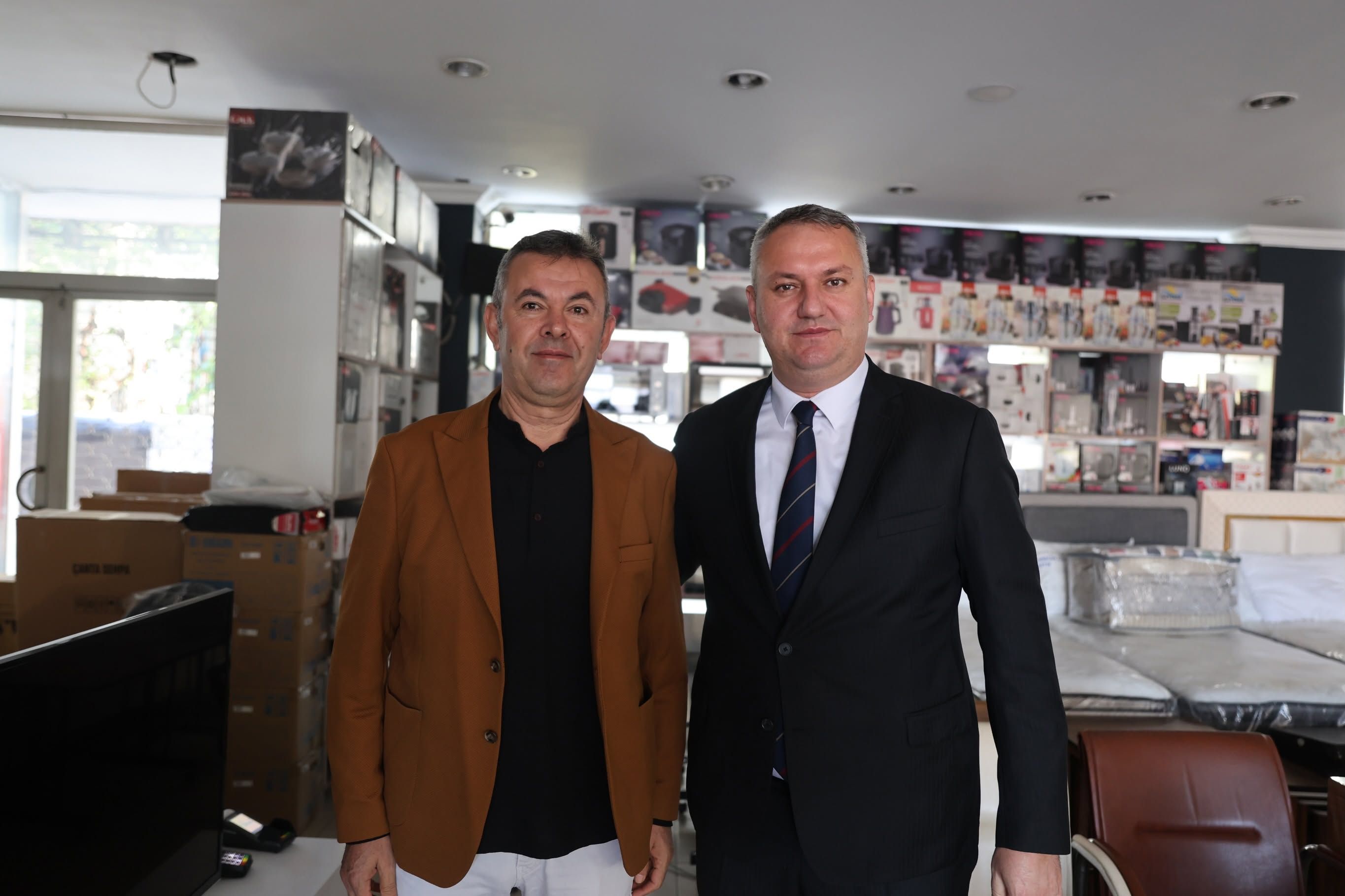 Düziçi Belediye Başkanı Mustafa İba Esnafı Ziyaret Etti2