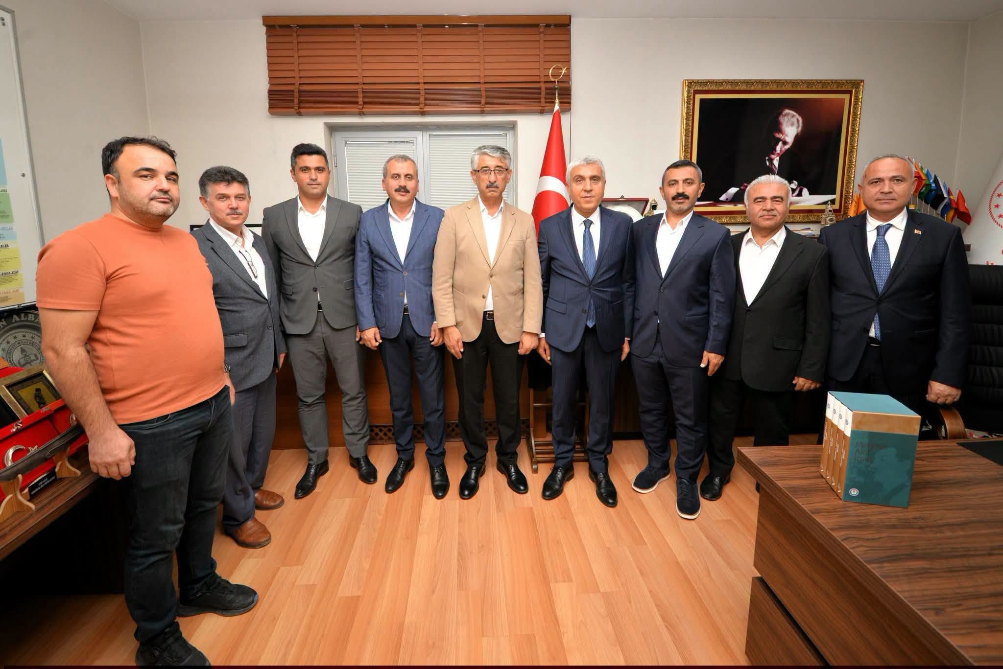 Eğitim Bir Sen Osmaniye'de Kahraman'dan Yoğun Mesai (1)