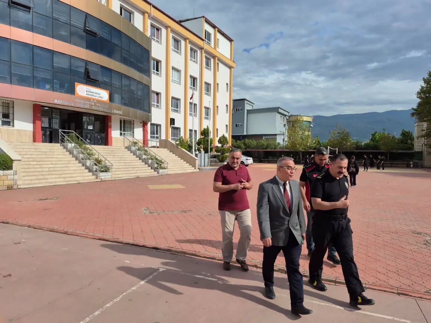 Emniyet Müdürü Sarıbuva Okul Çevrelerini Denetledi (2)