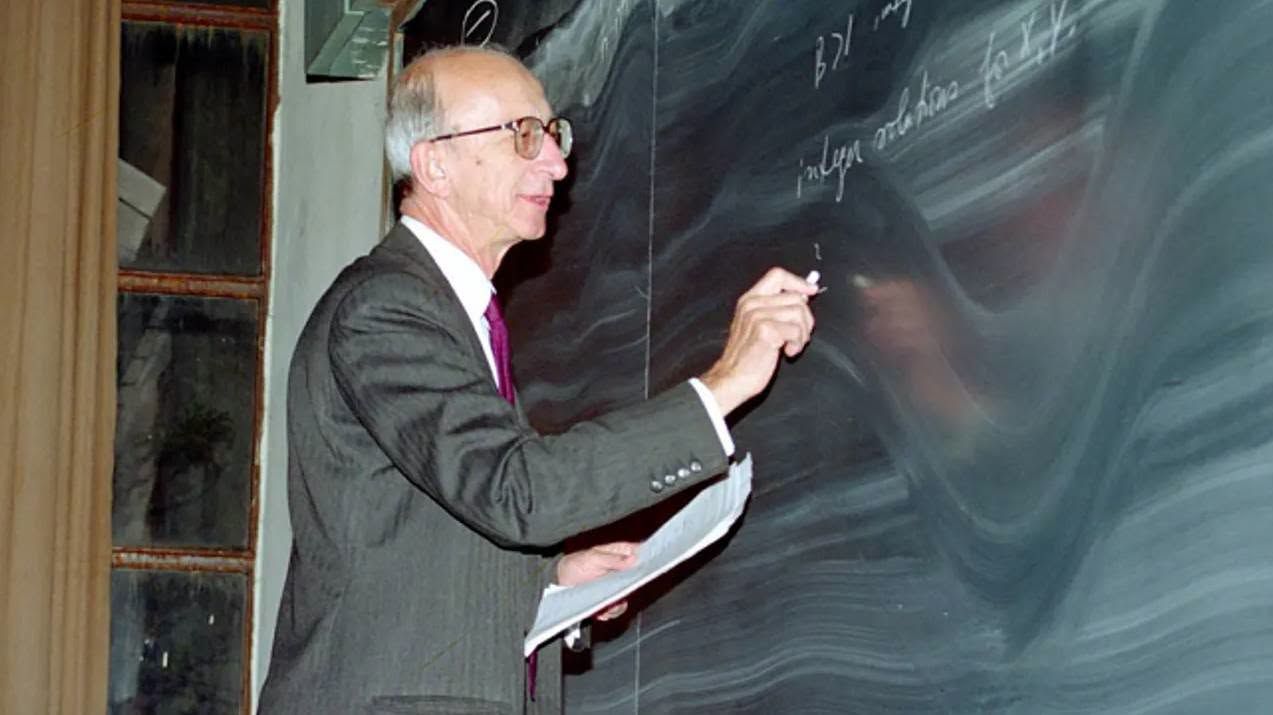 Erdal İnönü (5)