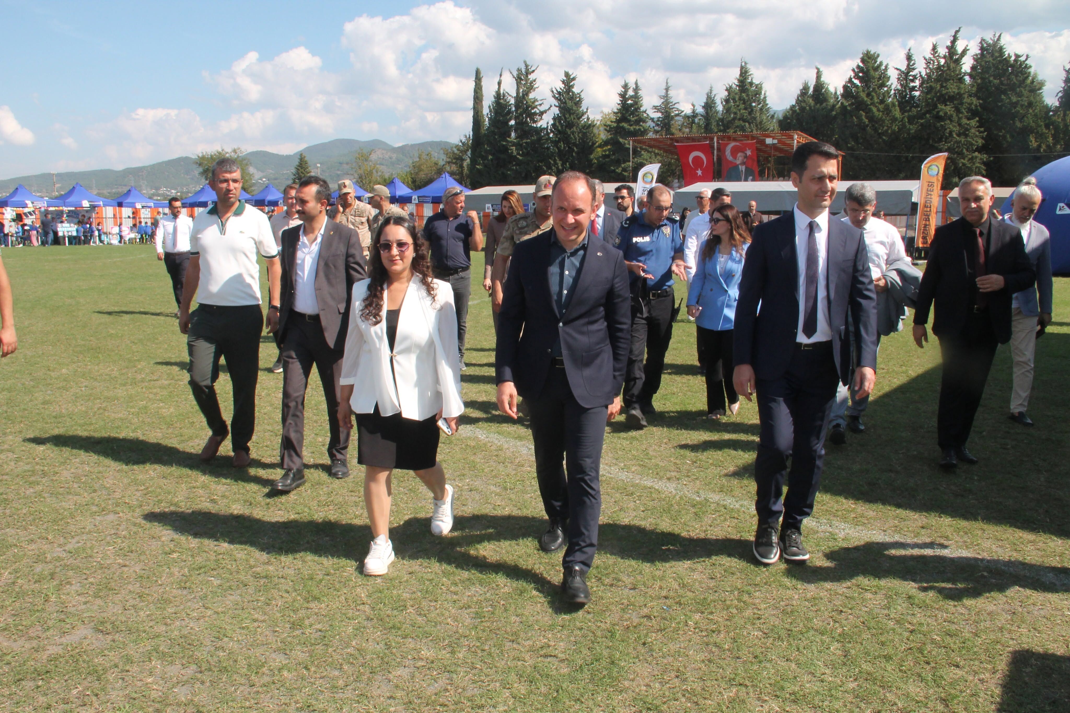 Erzin’de Tübi̇tak 4007 Bilim Şenliği Açıldı8