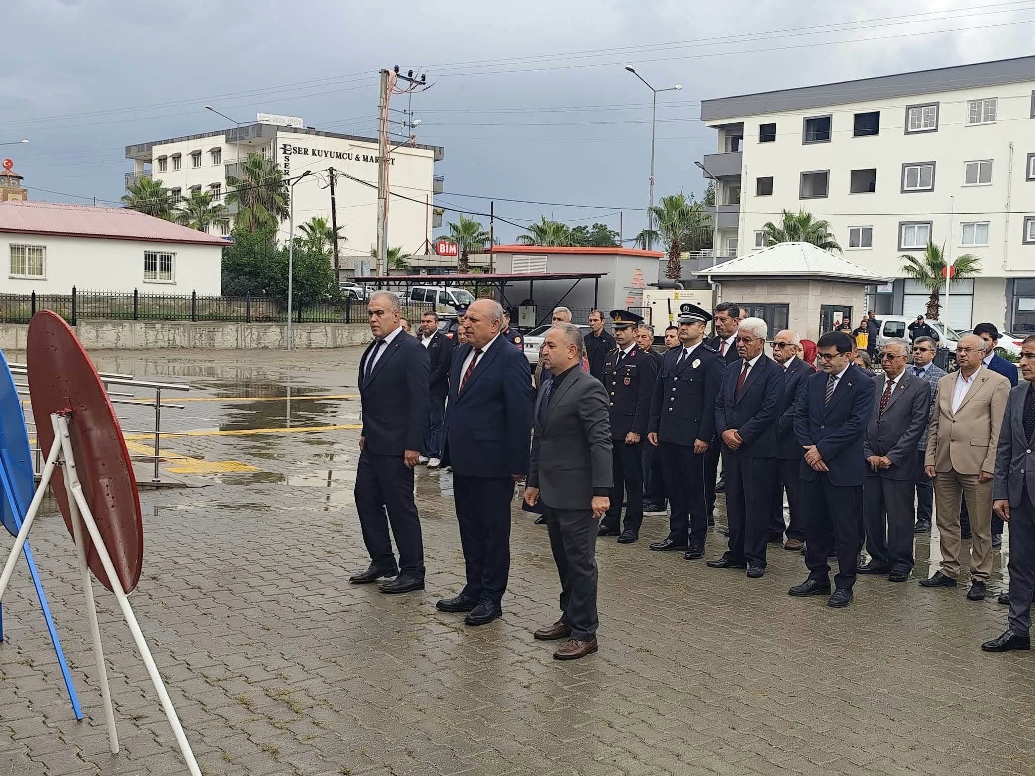 Gazi Güveloğlu Sumbas'ta Cumhuriyet Törenine Katıldı3