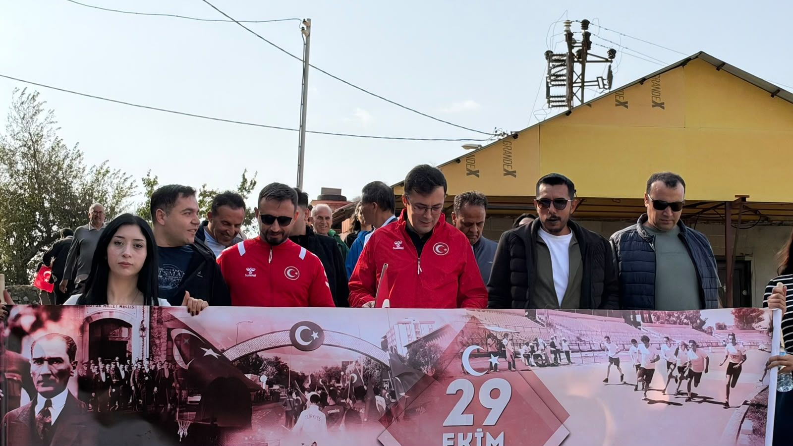 Hasanbeyli’de Cumhuriyet Coşkusu 6 Kilometrelik Yürüyüş7