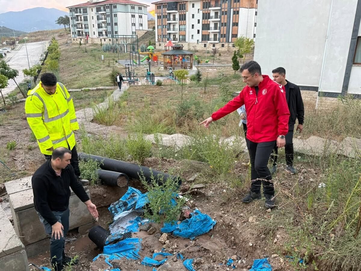 Hasanbeyli’de Sağanak Sonrası Toki̇ Konutlarında İnceleme (3)