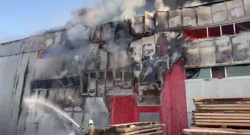 Hatay Antakya Mobilyacılar Sitesi’nde İş Yeri Yangını