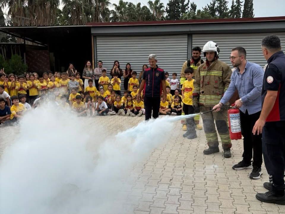 Hatay Arsuz’da Öğrencilere Yangın Eğitimi Ve Tatbikat5