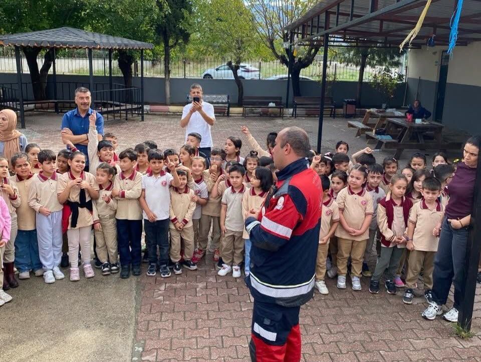 Hatay Erzin’de Öğrencilere İtfaiye Haftası Eğitimi4