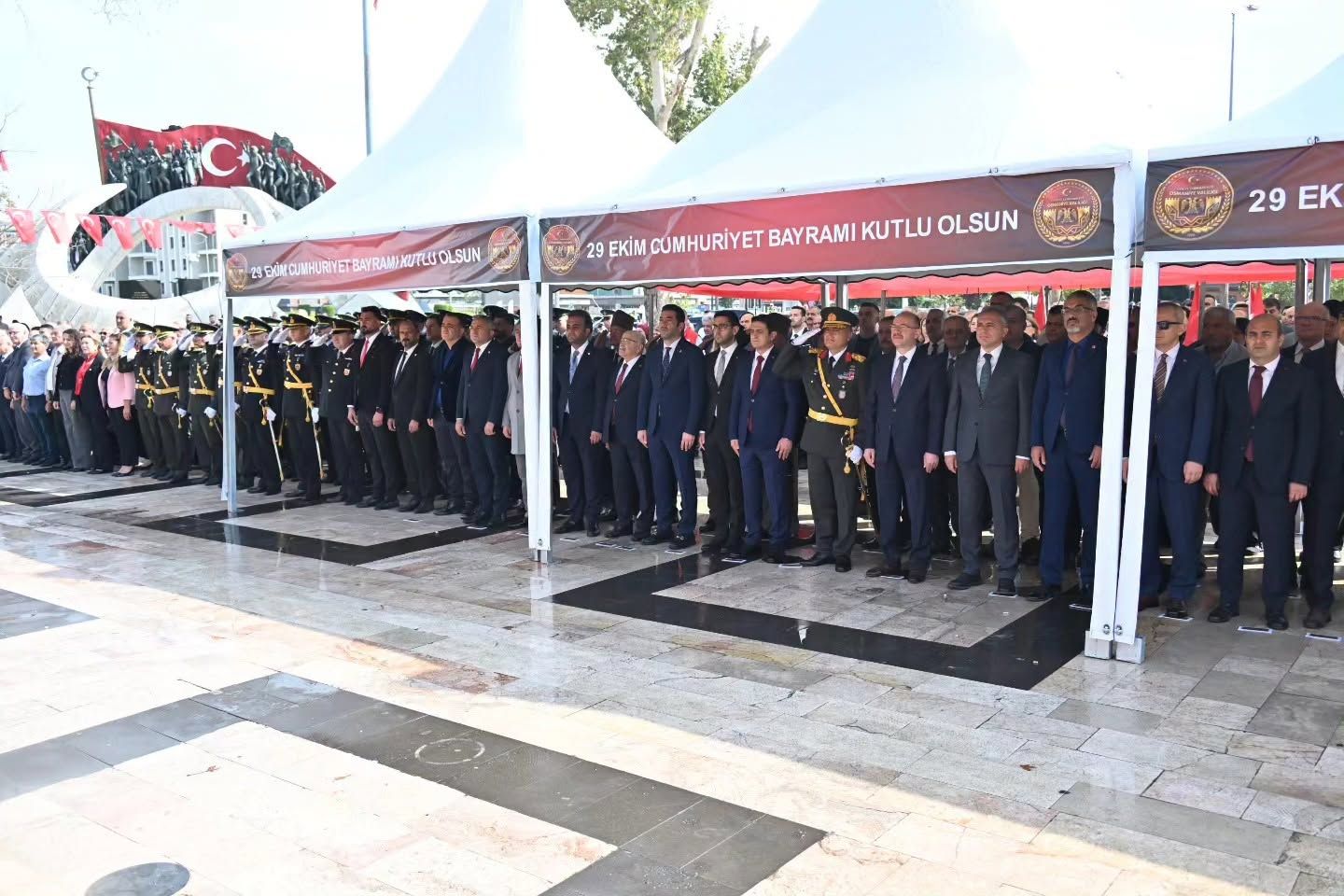 İyi̇ Parti Osmaniye Teşkilatından Bayraklı Cumhuriyet Kutlaması (5)