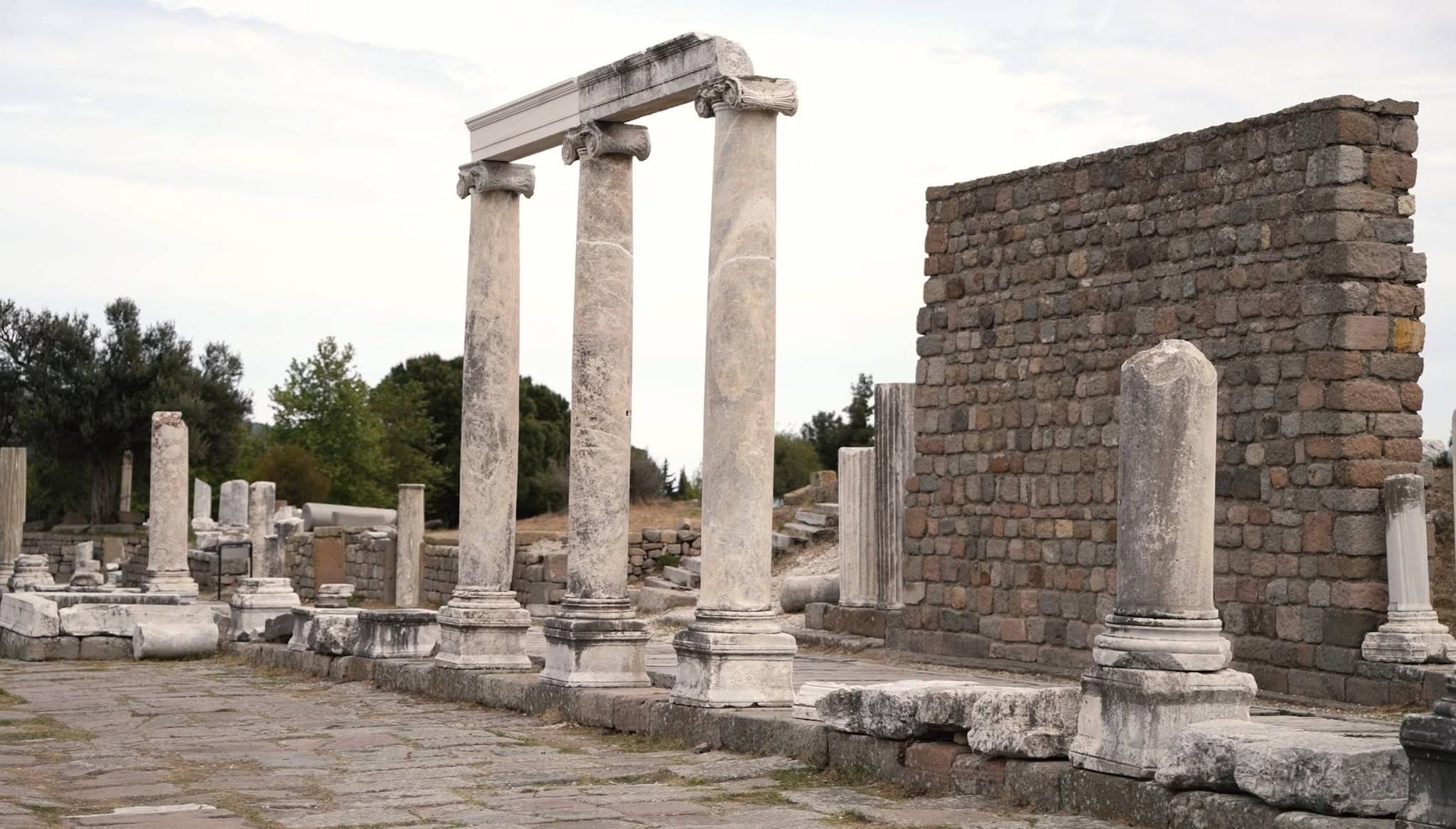 İzmir Bergama Asklepionu Antik Çağın Şifa Merkeziydi2