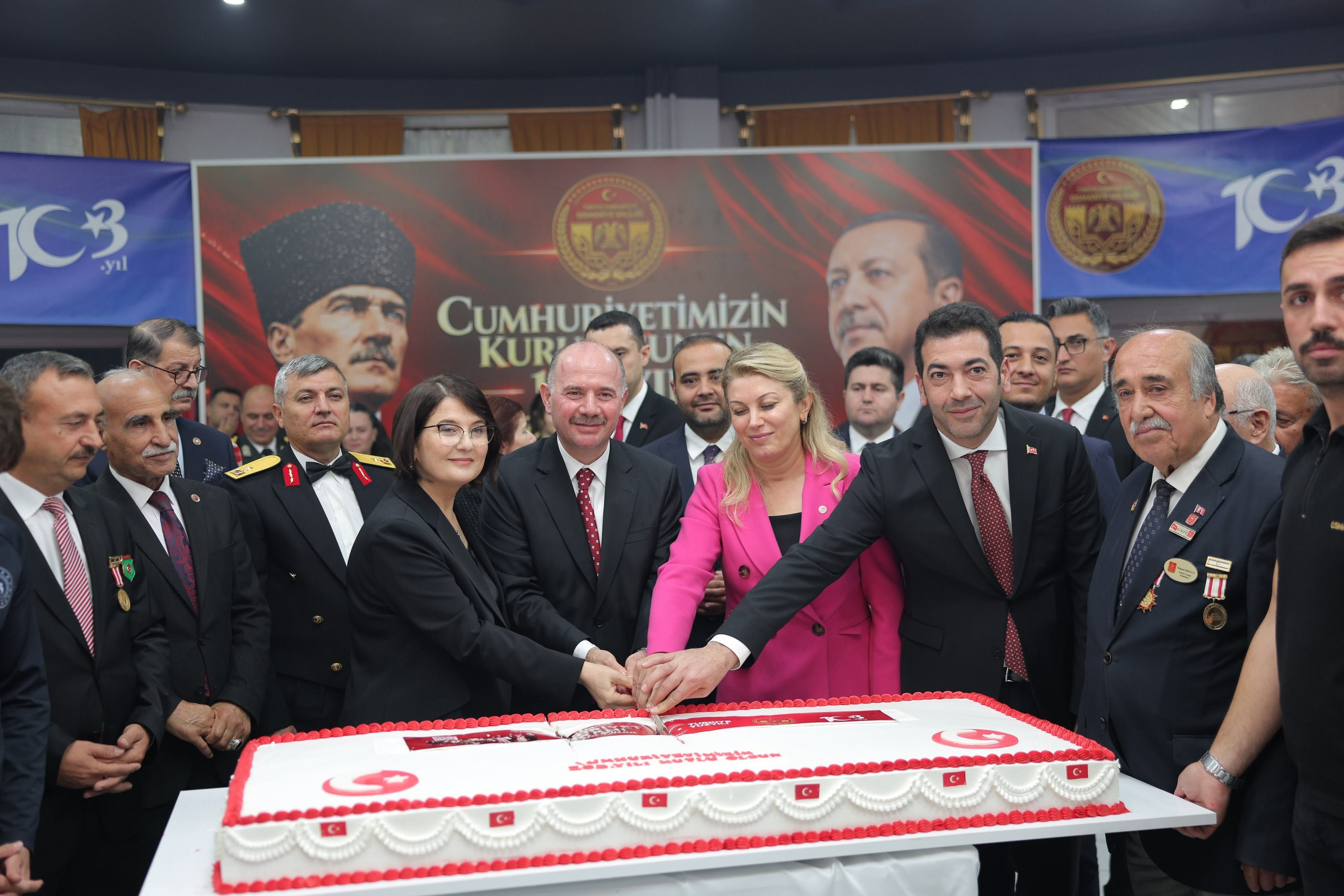 Mehmet Sadi Binboğa Cumhuriyet Resepsiyonuna Katıldı4
