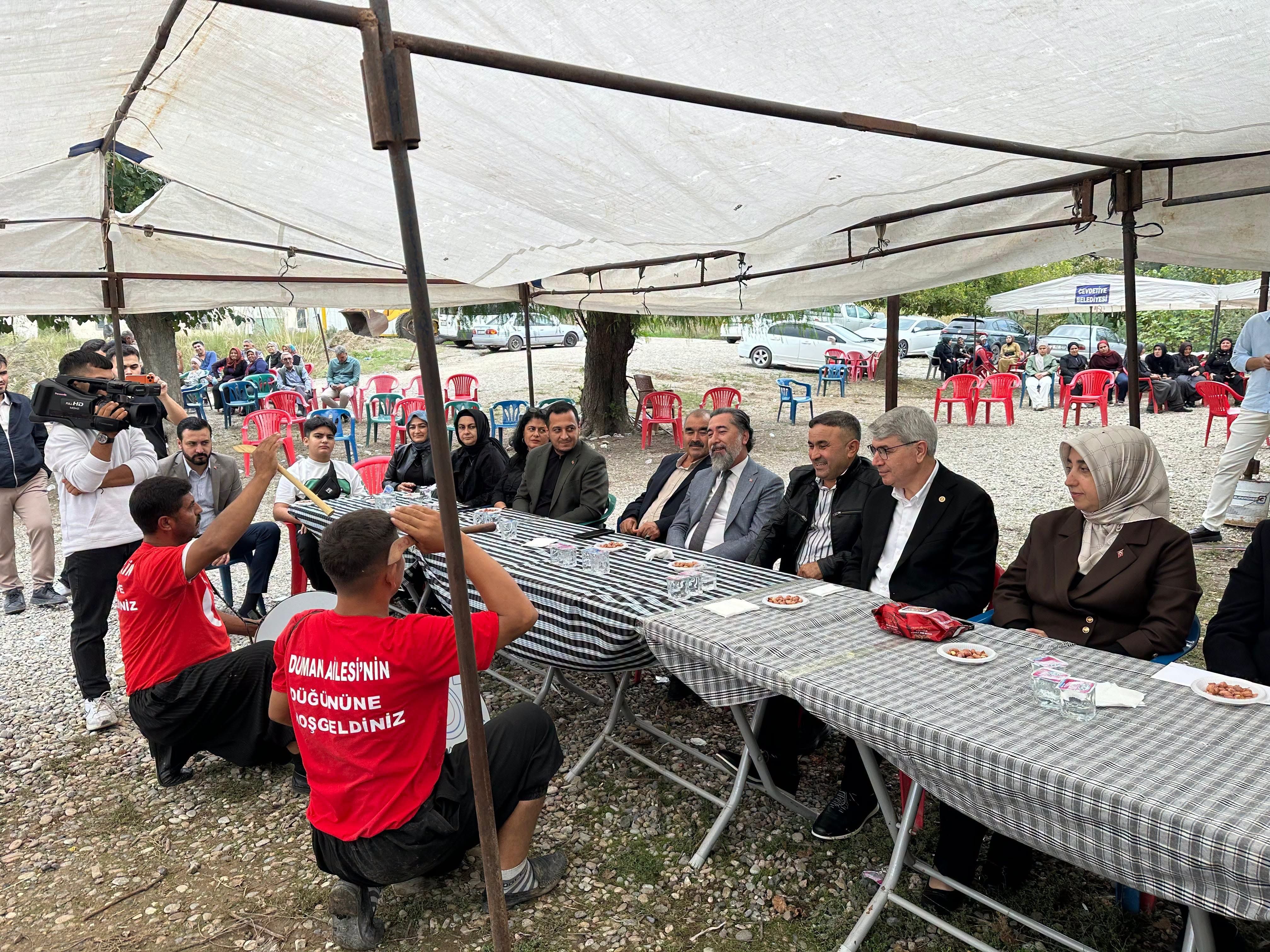 Milletvekili Gülsoy Cevdetiye'de Düğün Törenine Katıldı3