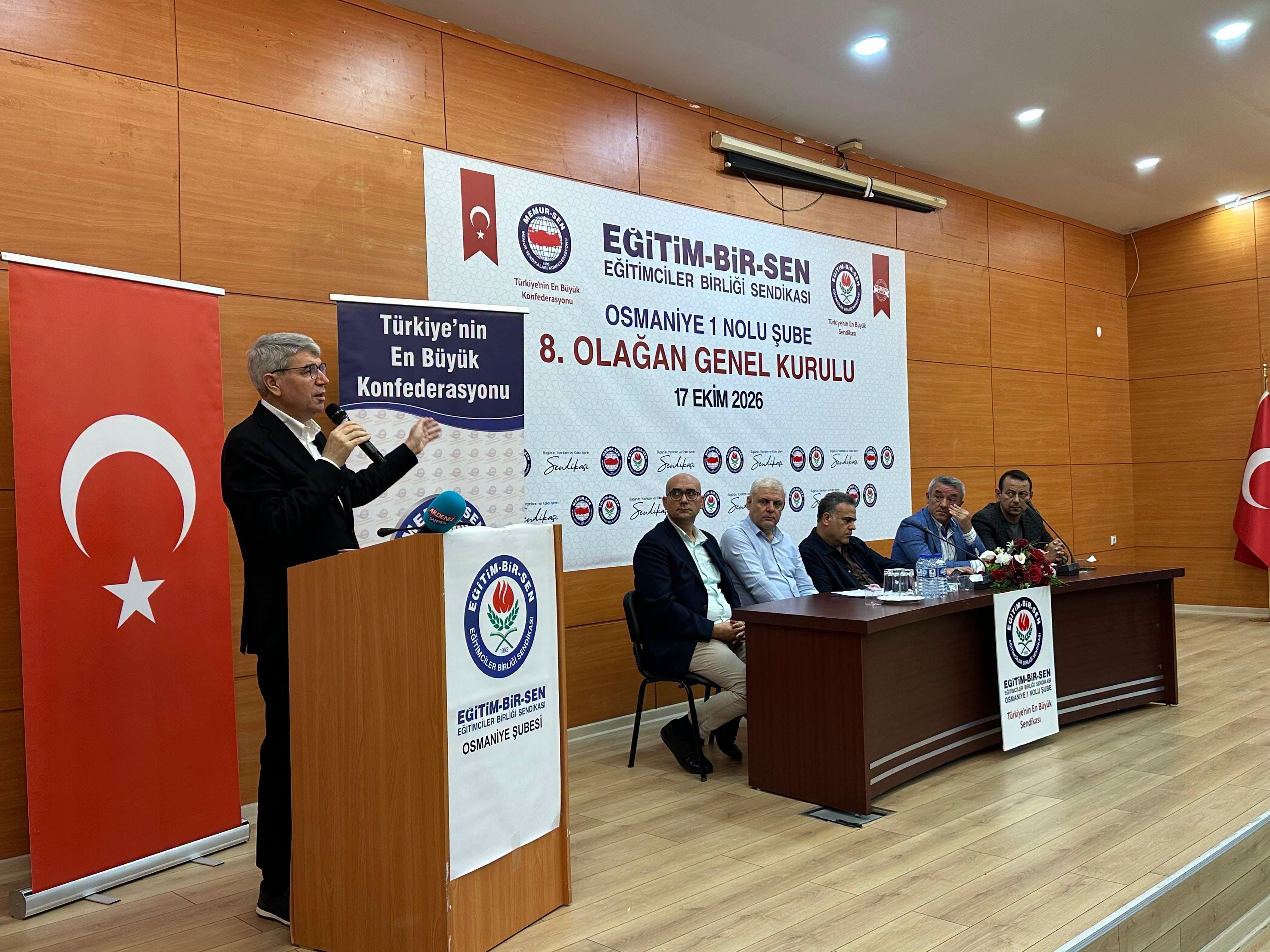 Milletvekili Gülsoy Eğitim Bir Sen Genel Kuruluna Katıldı2
