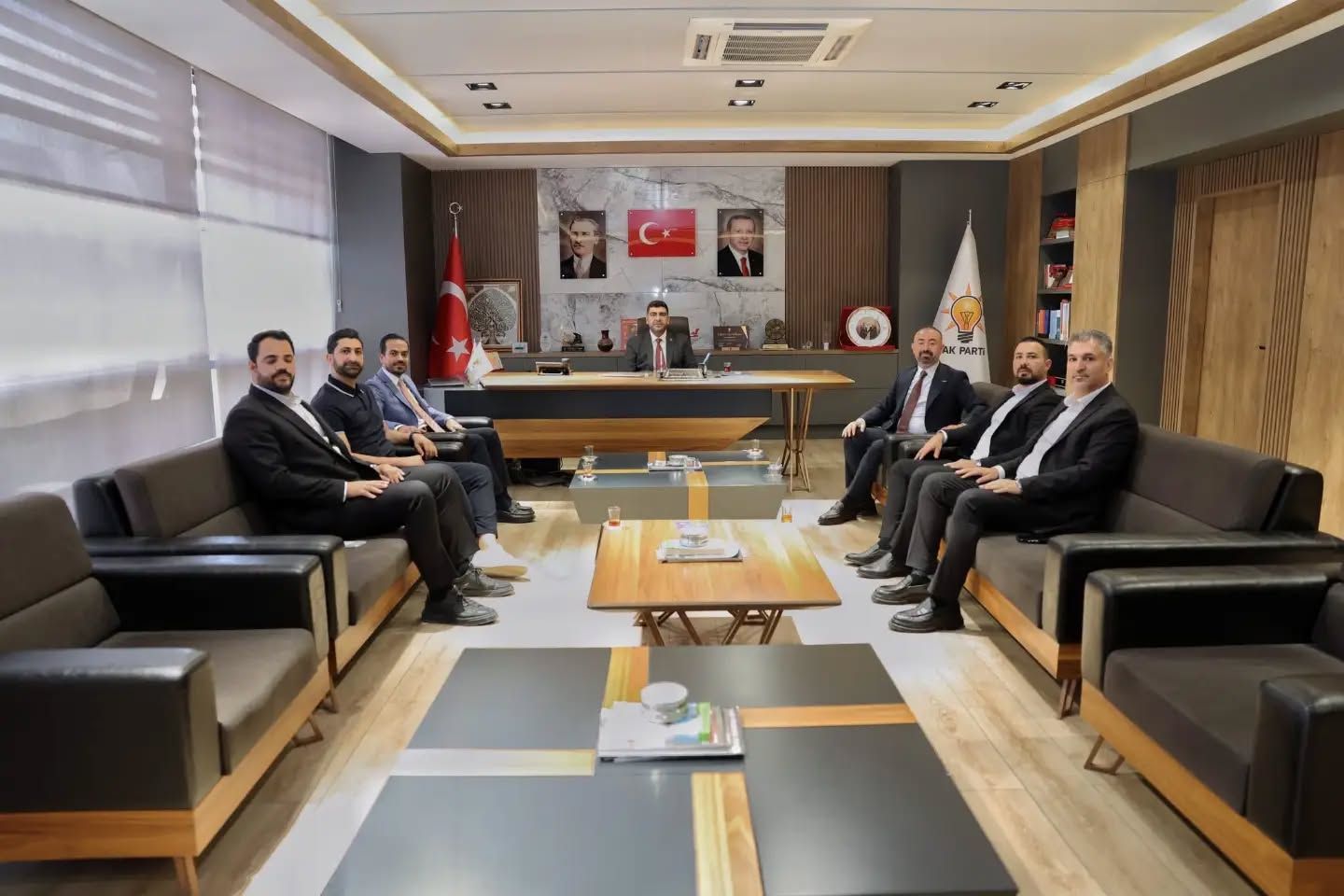 Müsi̇ad Osmaniye Heyetinden Ak Parti Mardin'e Ziyaret2