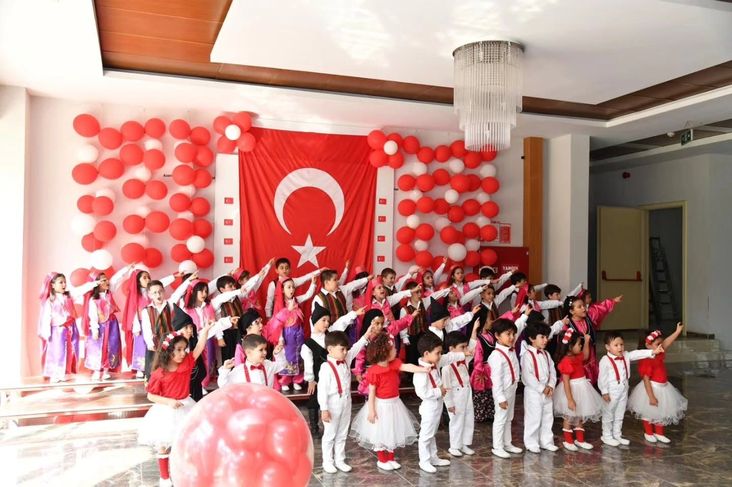 Okü Anaokulunda Miniklerden Cumhuriyet Coşkusu2