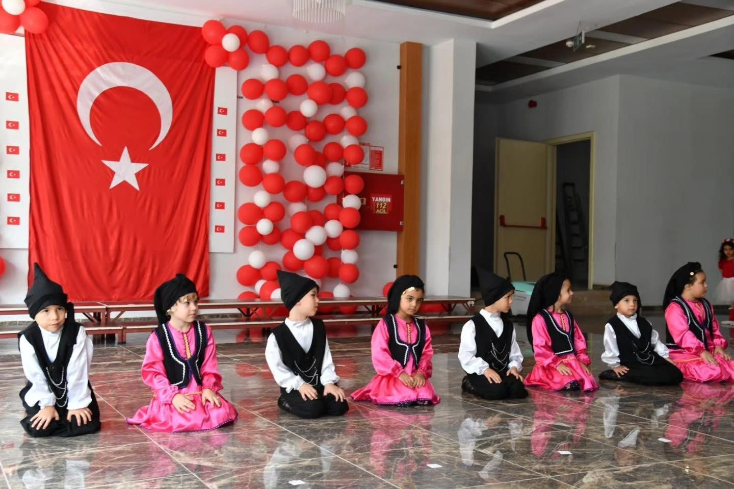 Okü Anaokulunda Miniklerden Cumhuriyet Coşkusu5