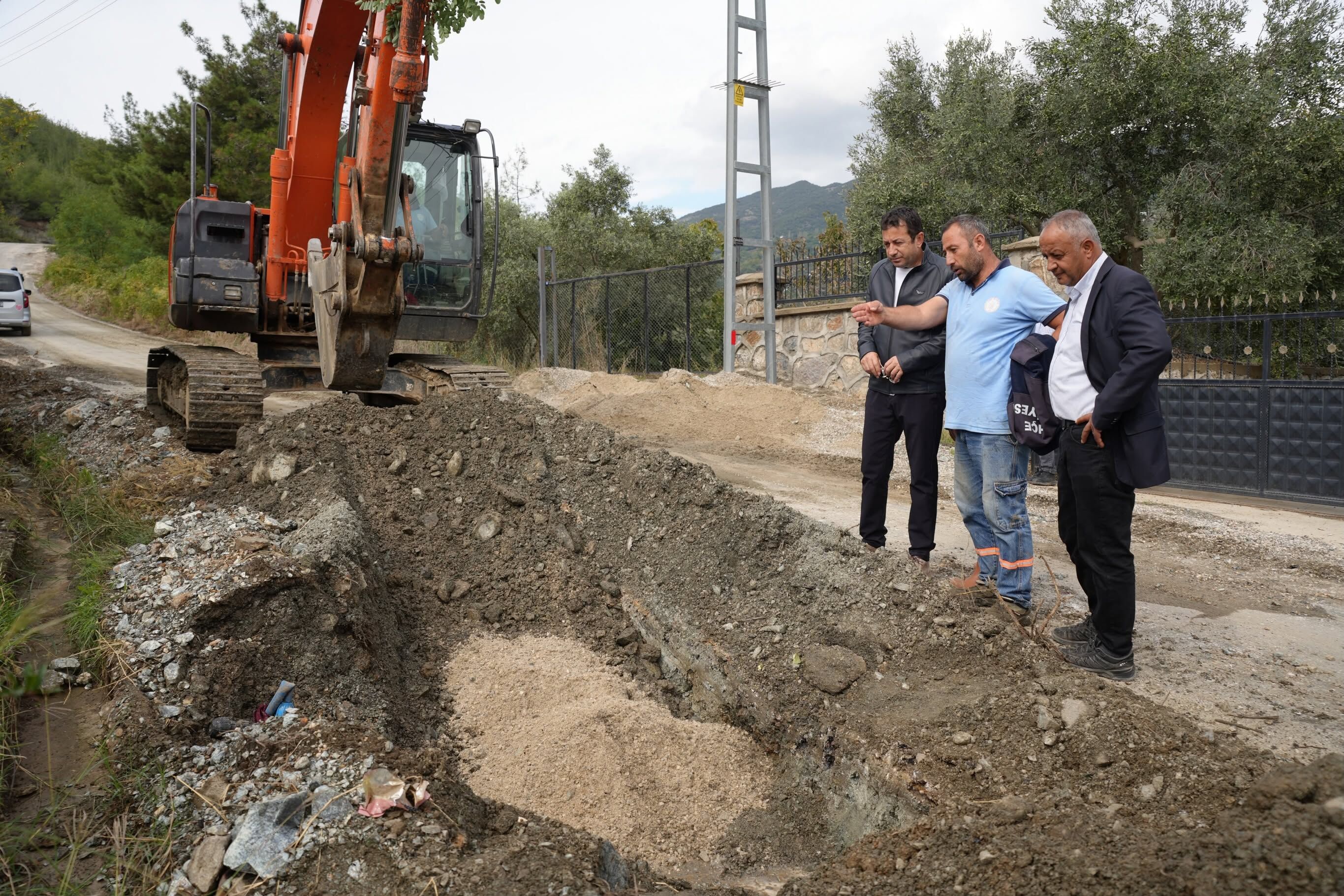 Osmaniye Bahçe’de Kadıoğlu Çalışmaları Yerinde İnceledi5