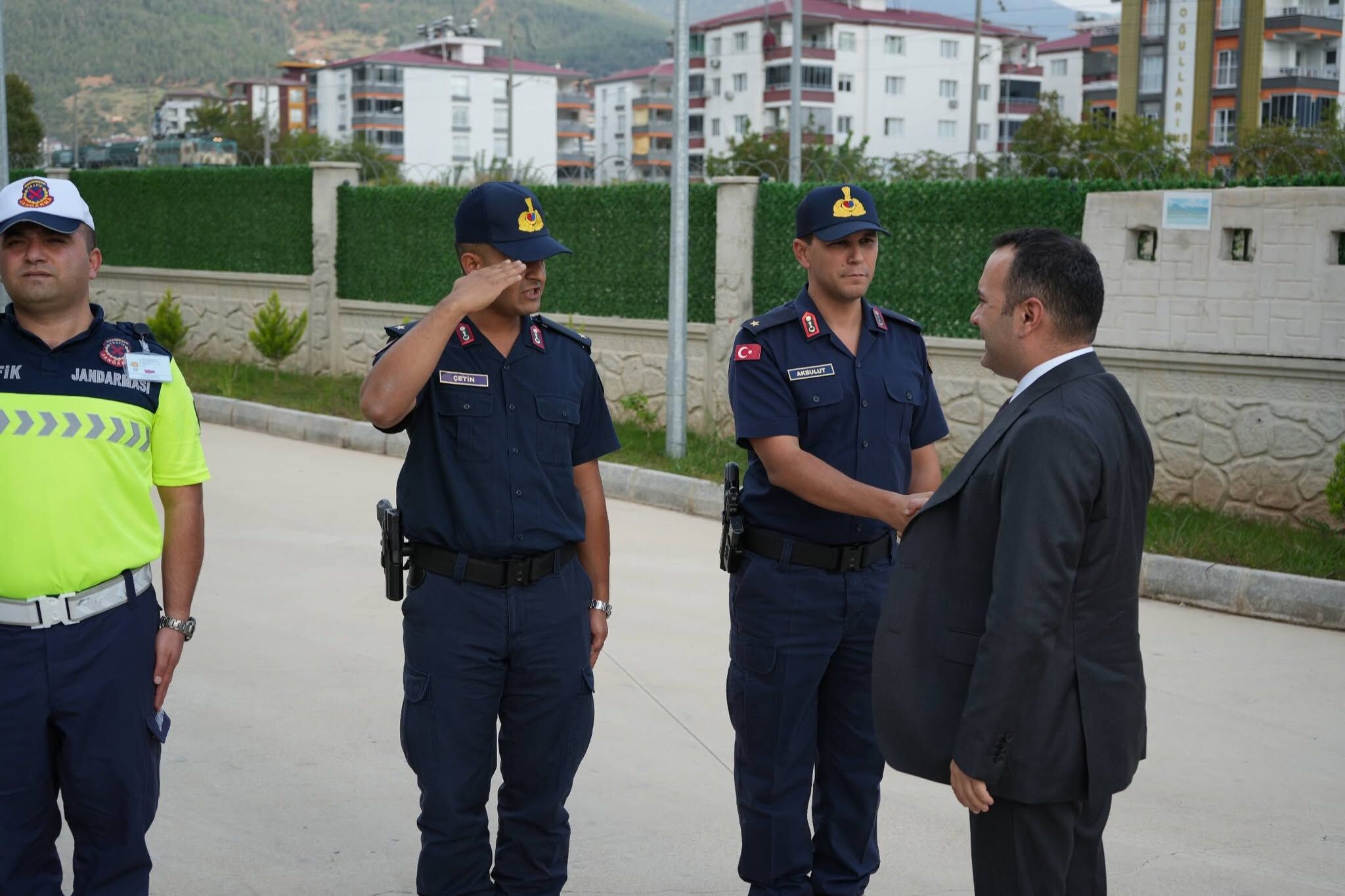 Osmaniye Bahçe’de Kaymakam Çelik’ten Güvenlik Ziyareti5