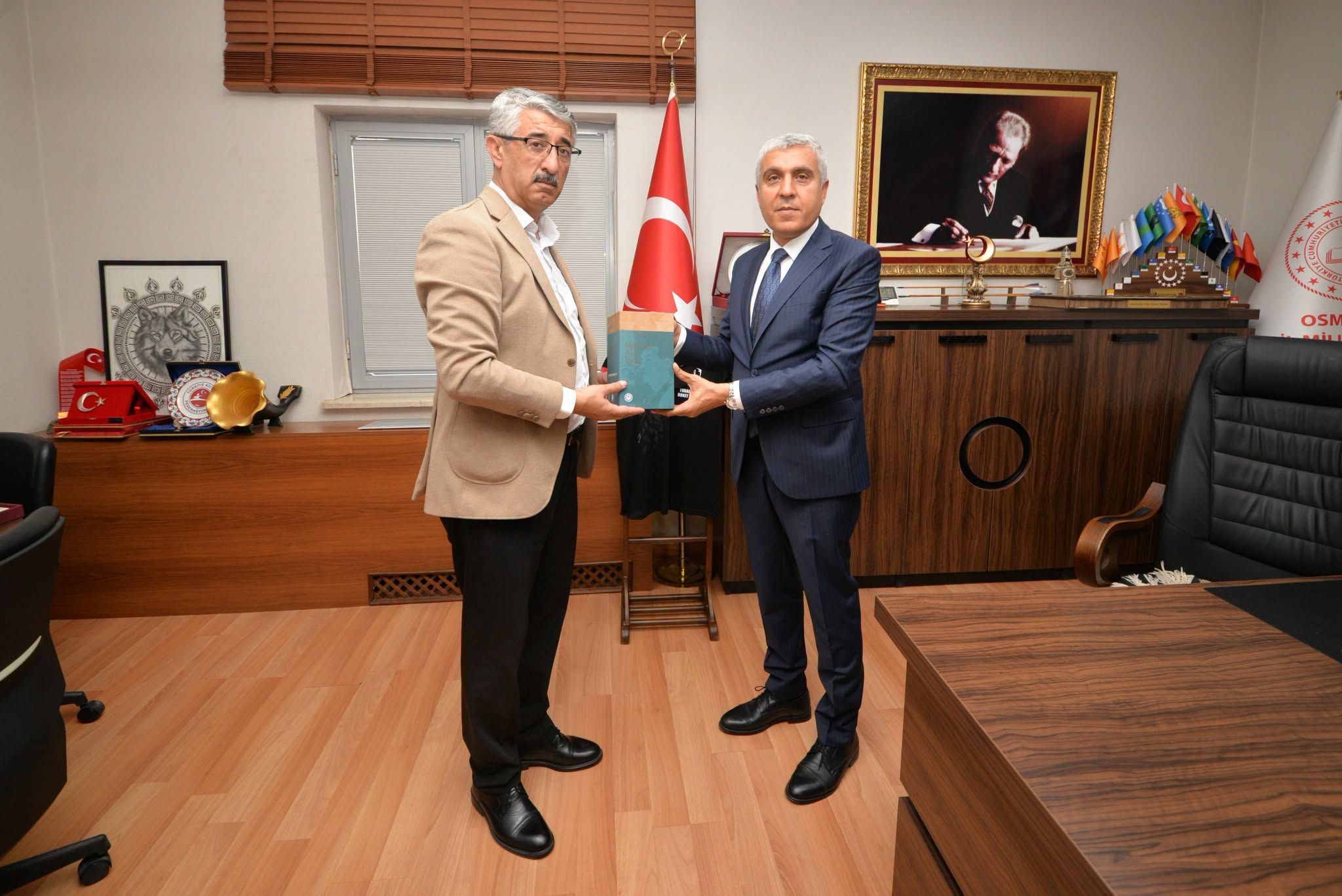 Osmaniye İl Müdürü Albak'a Eğitim Bir Sen Ziyareti1